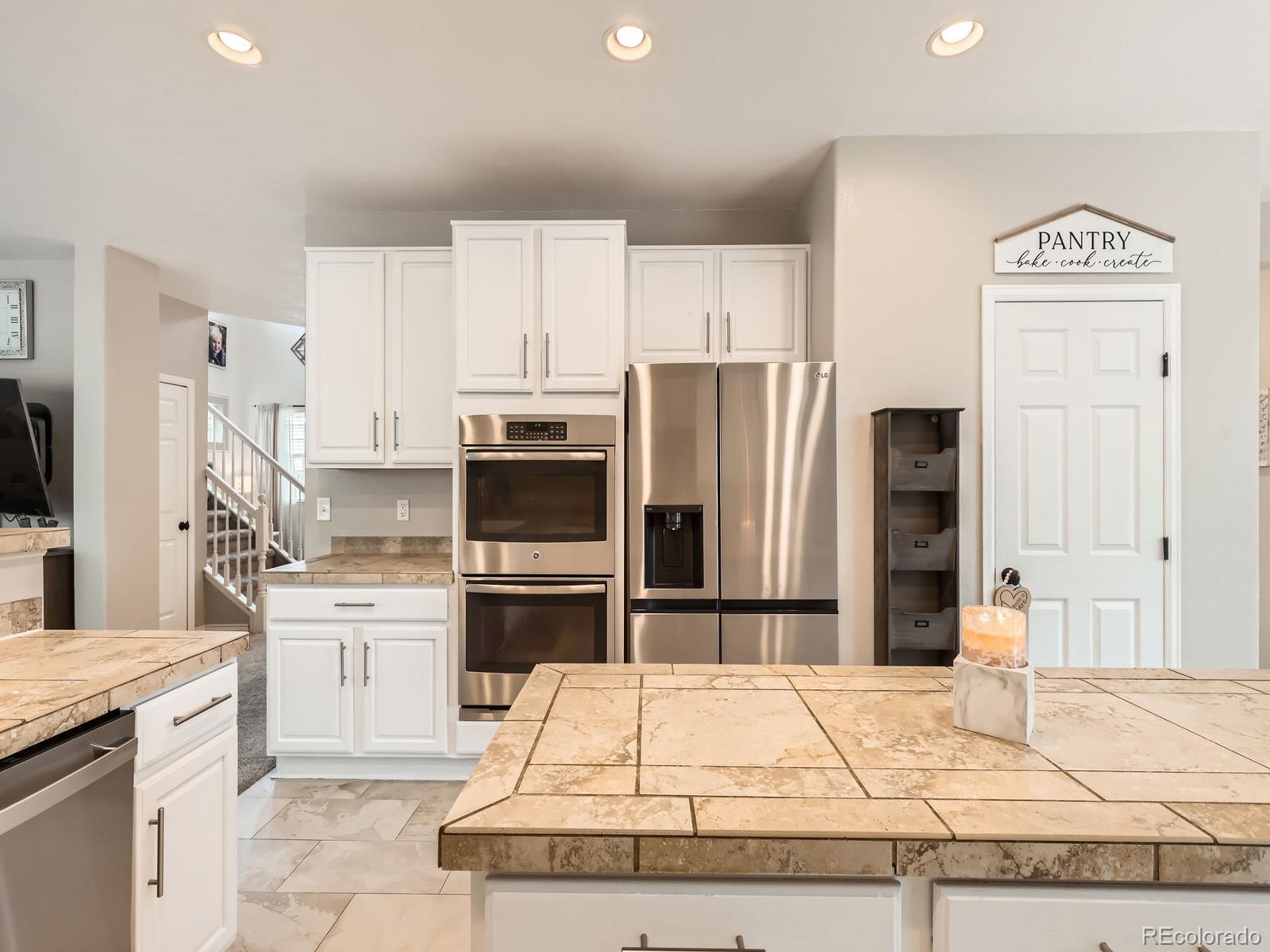 MLS Image #14 for 8010  raspberry drive,frederick, Colorado