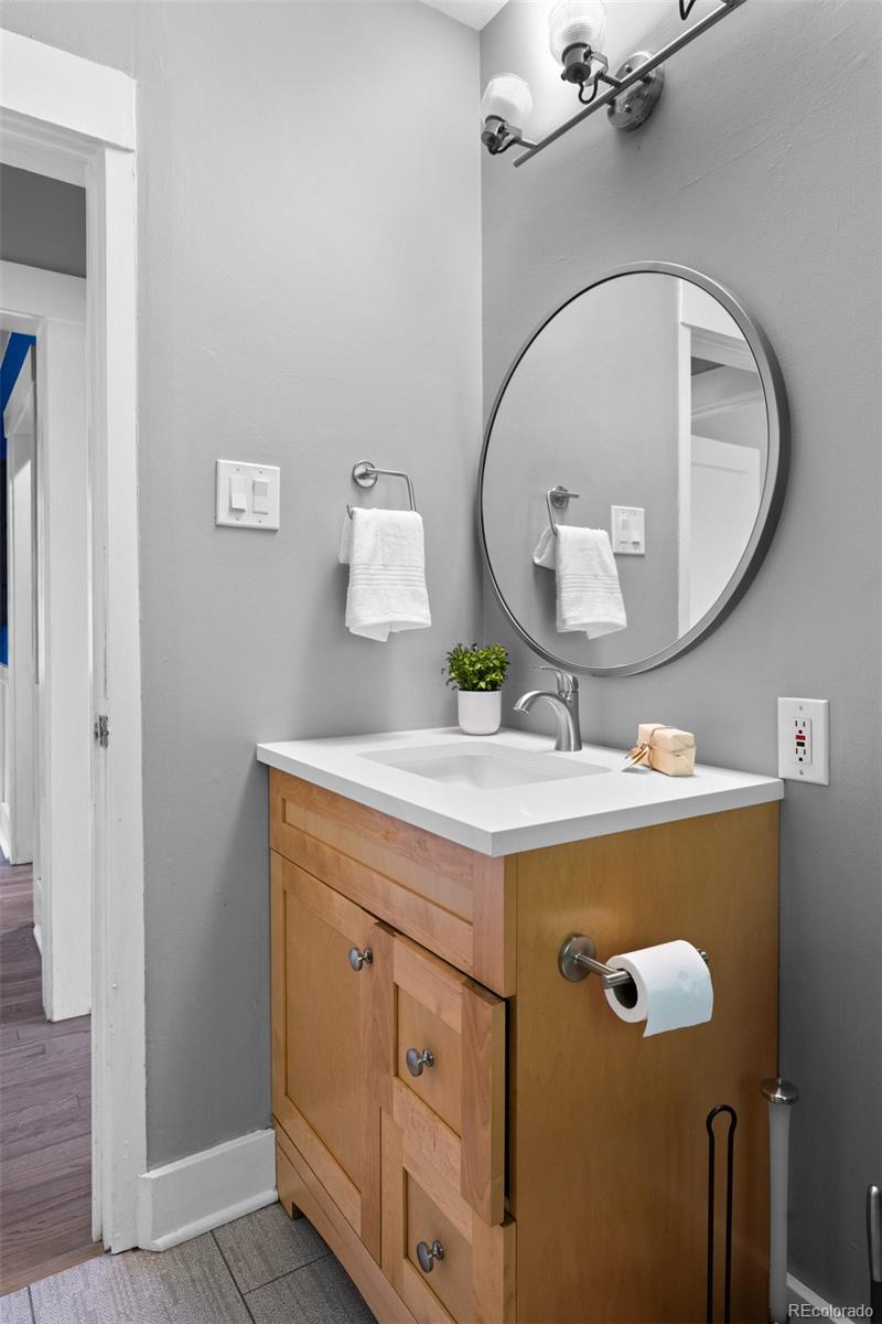 MLS Image #20 for 2271  holly street,denver, Colorado