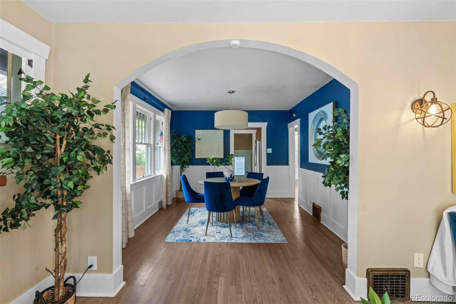 MLS Image #9 for 2271  holly street,denver, Colorado