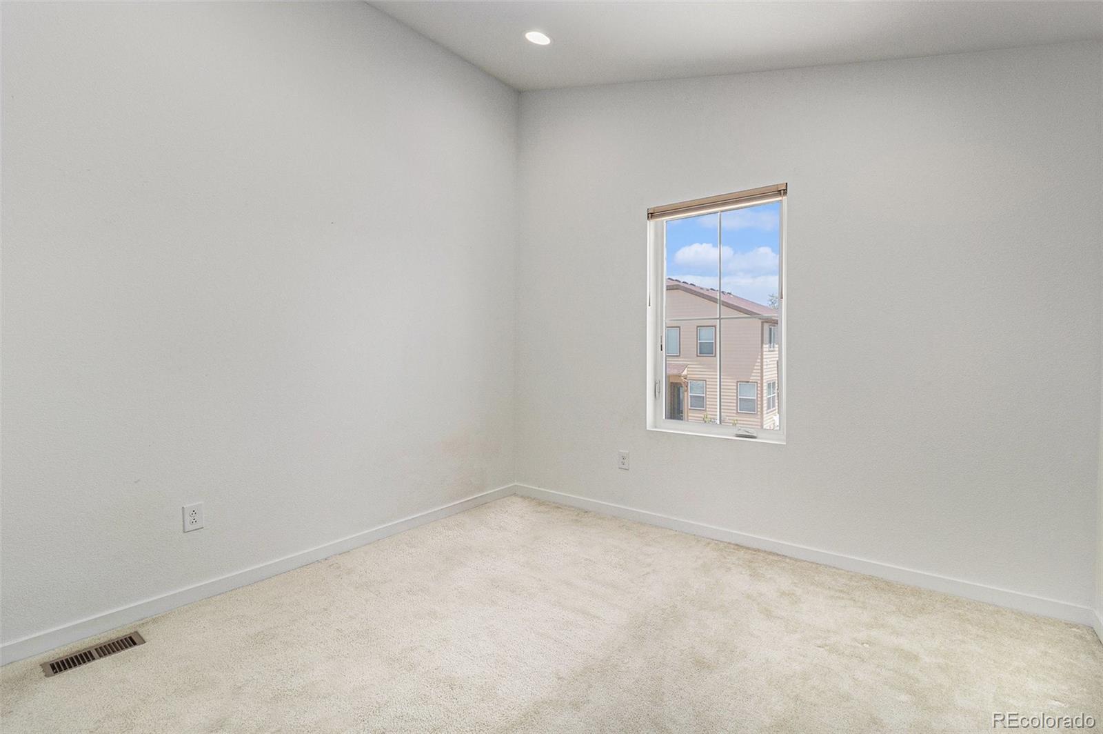 MLS Image #15 for 9757  ash lane,thornton, Colorado