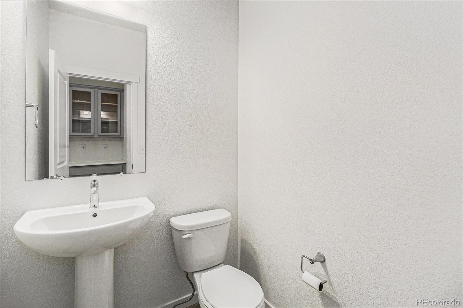 MLS Image #9 for 9757  ash lane,thornton, Colorado