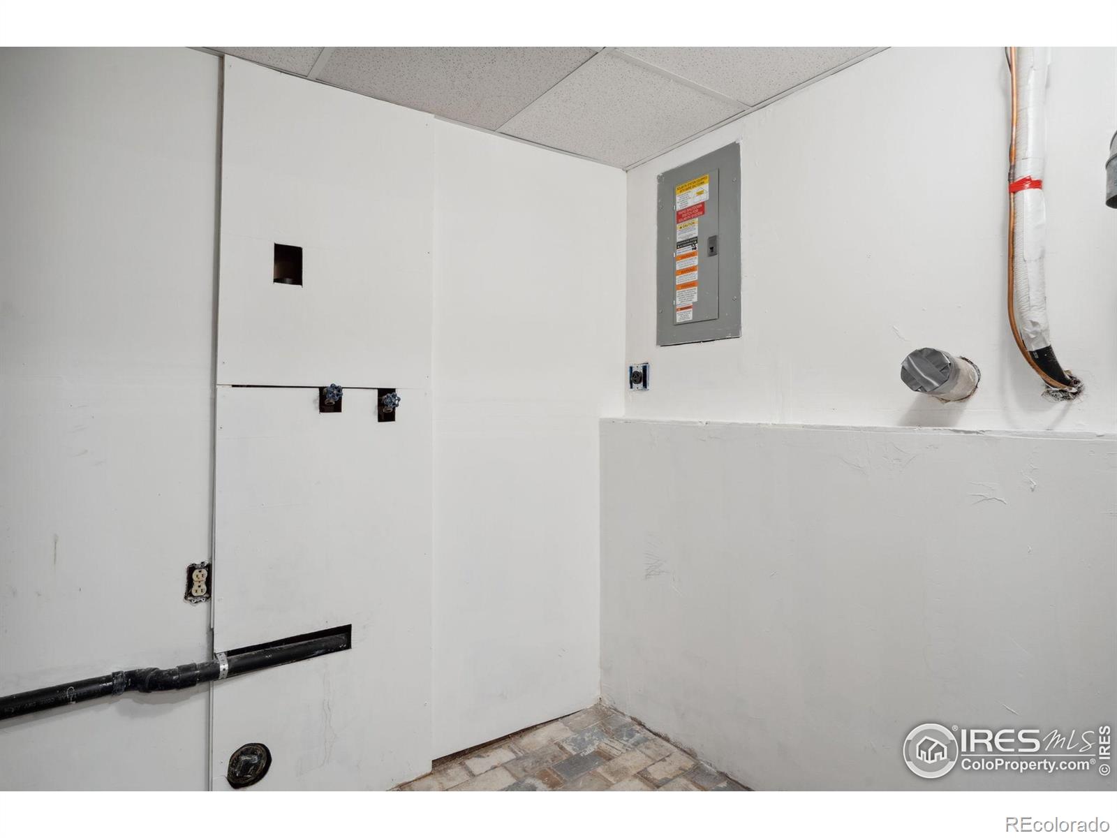 MLS Image #27 for 518  whitmore court,johnstown, Colorado