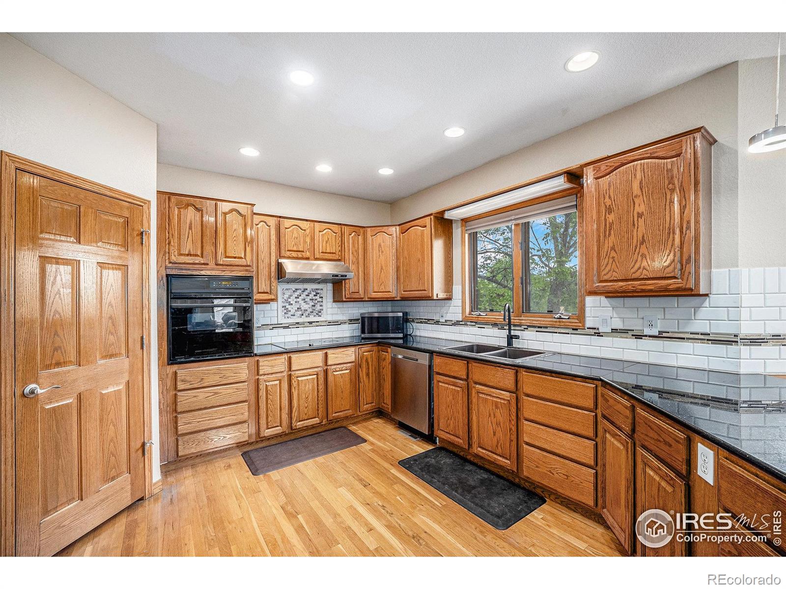 MLS Image #8 for 13971  telluride drive,broomfield, Colorado