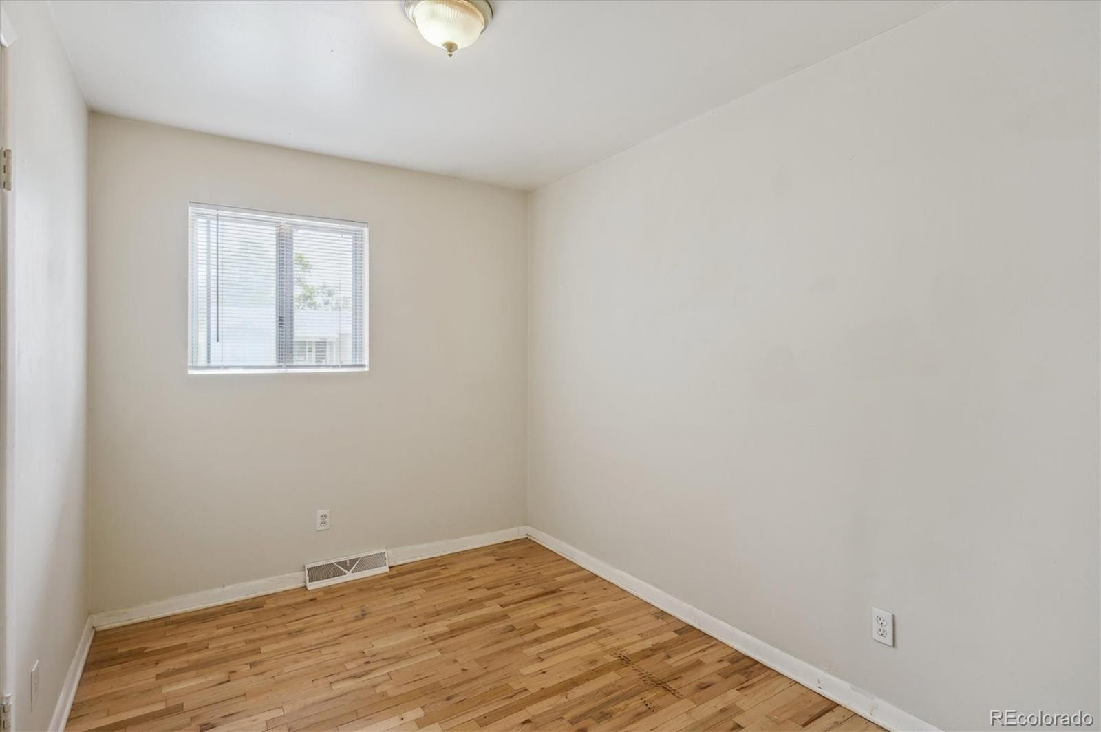 MLS Image #7 for 4591 s pennsylvania street,englewood, Colorado