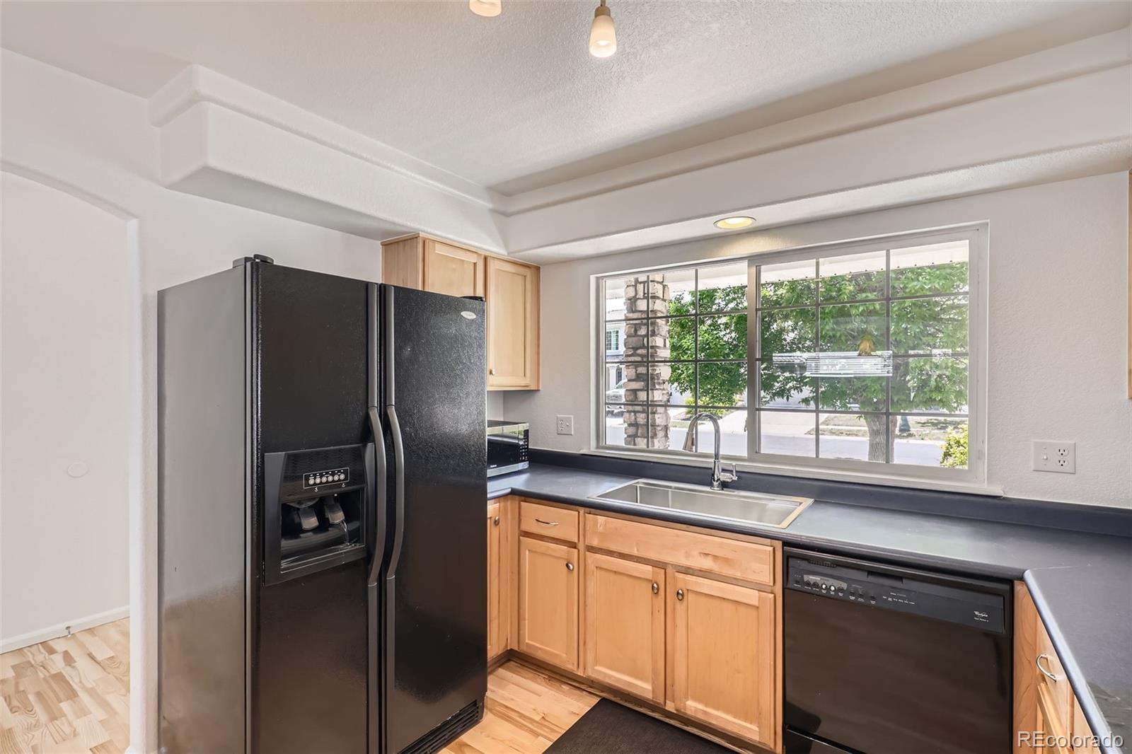 MLS Image #11 for 18807 e 51st place,denver, Colorado