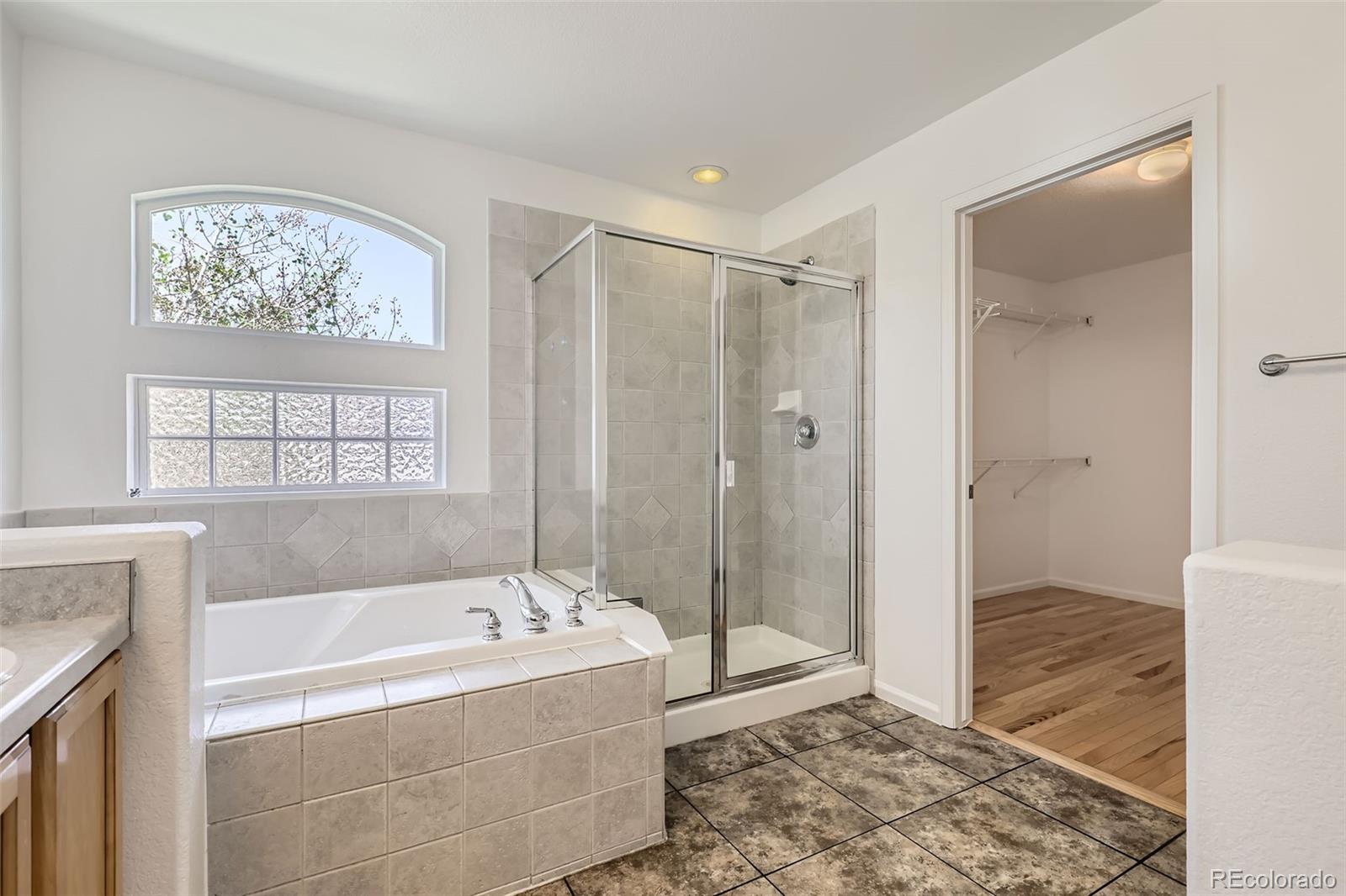 MLS Image #17 for 18807 e 51st place,denver, Colorado