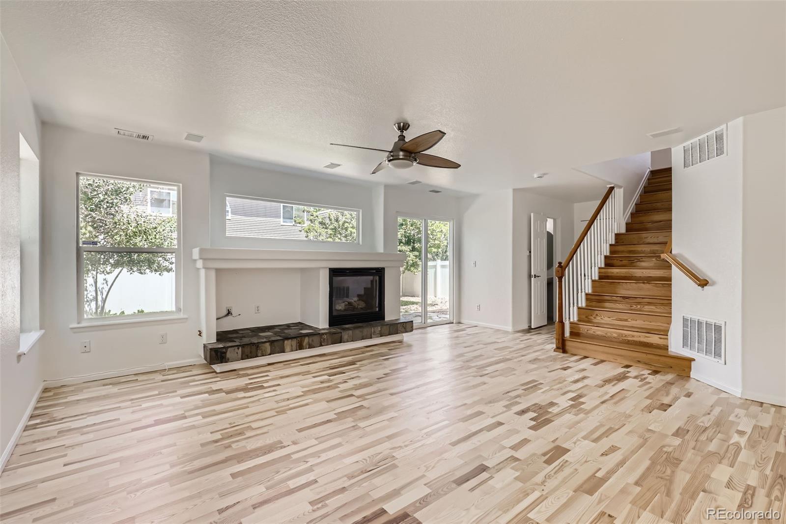 MLS Image #7 for 18807 e 51st place,denver, Colorado