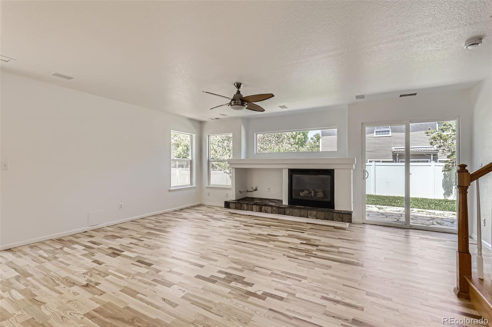 MLS Image #8 for 18807 e 51st place,denver, Colorado