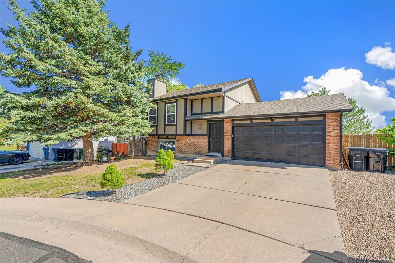 MLS Image #1 for 9605  orangewood drive,thornton, Colorado