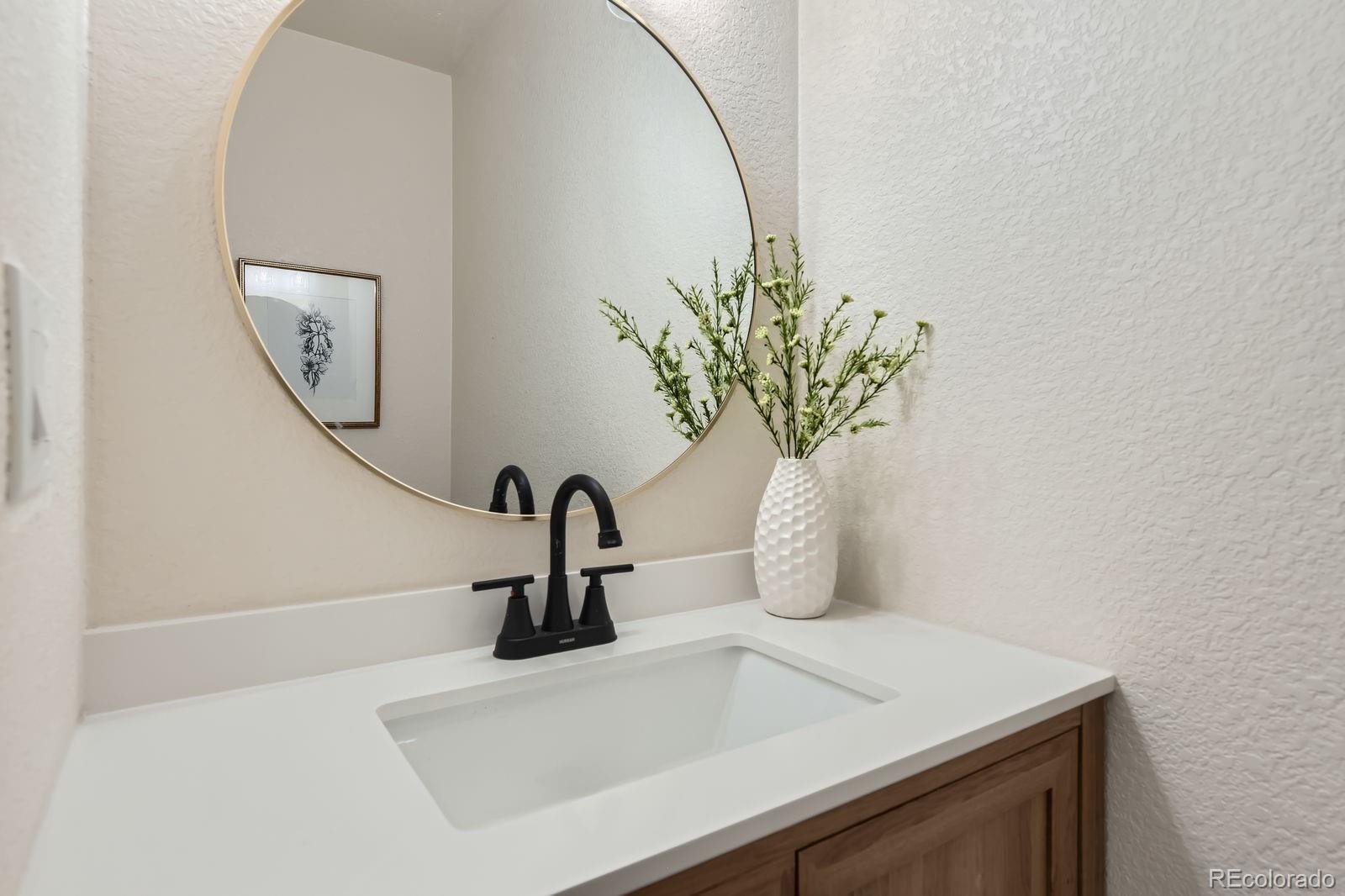 MLS Image #13 for 9263 e nassau avenue,denver, Colorado