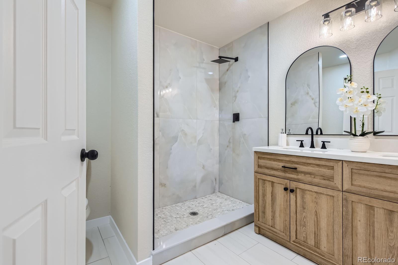 MLS Image #16 for 9263 e nassau avenue,denver, Colorado