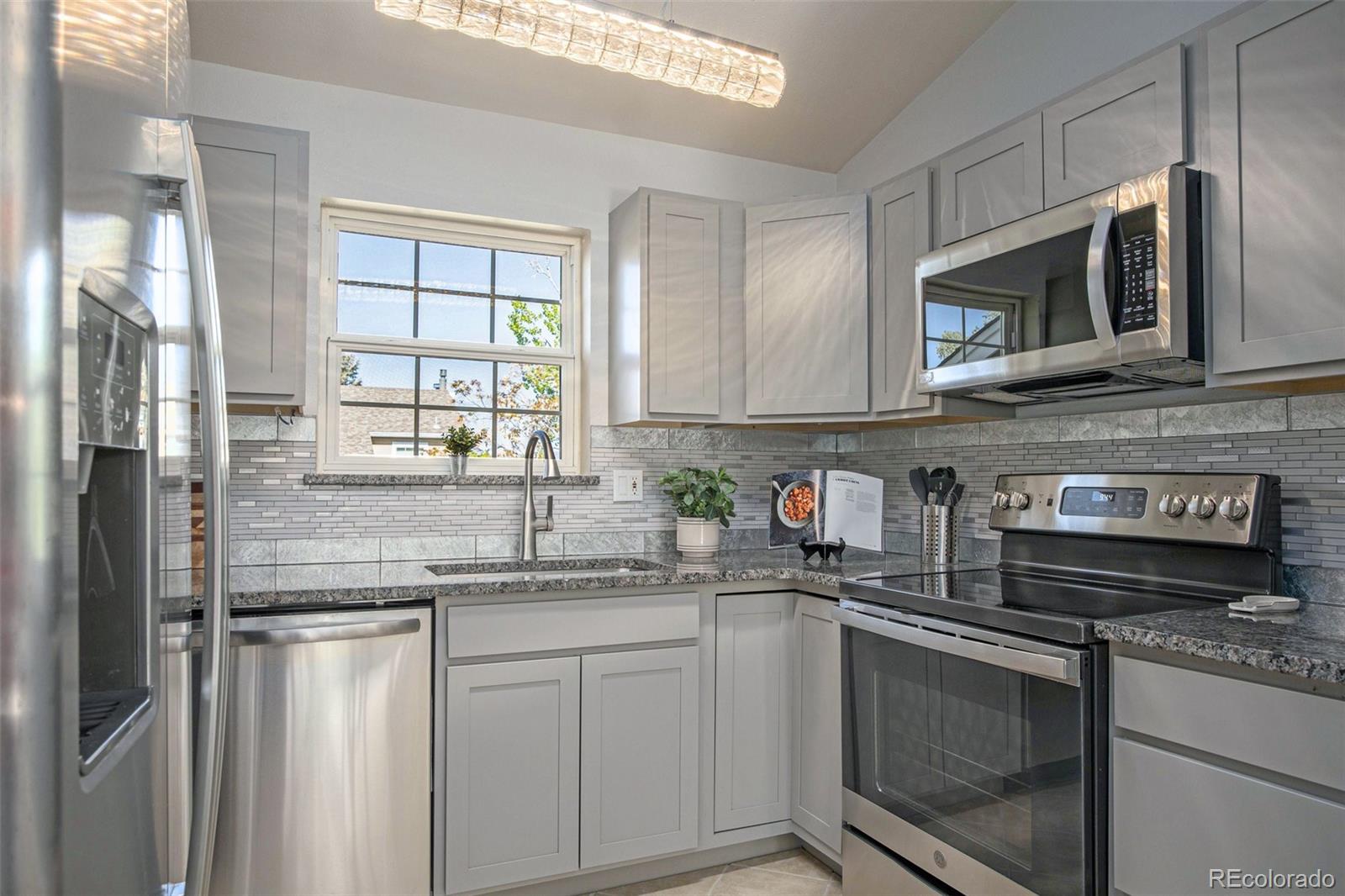 MLS Image #7 for 360 s estes street,lakewood, Colorado