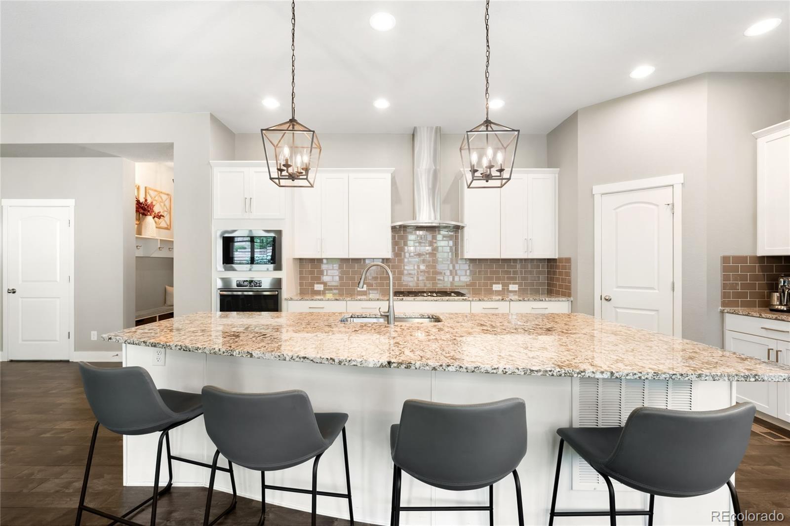 MLS Image #7 for 23421 e rockinghorse parkway,aurora, Colorado