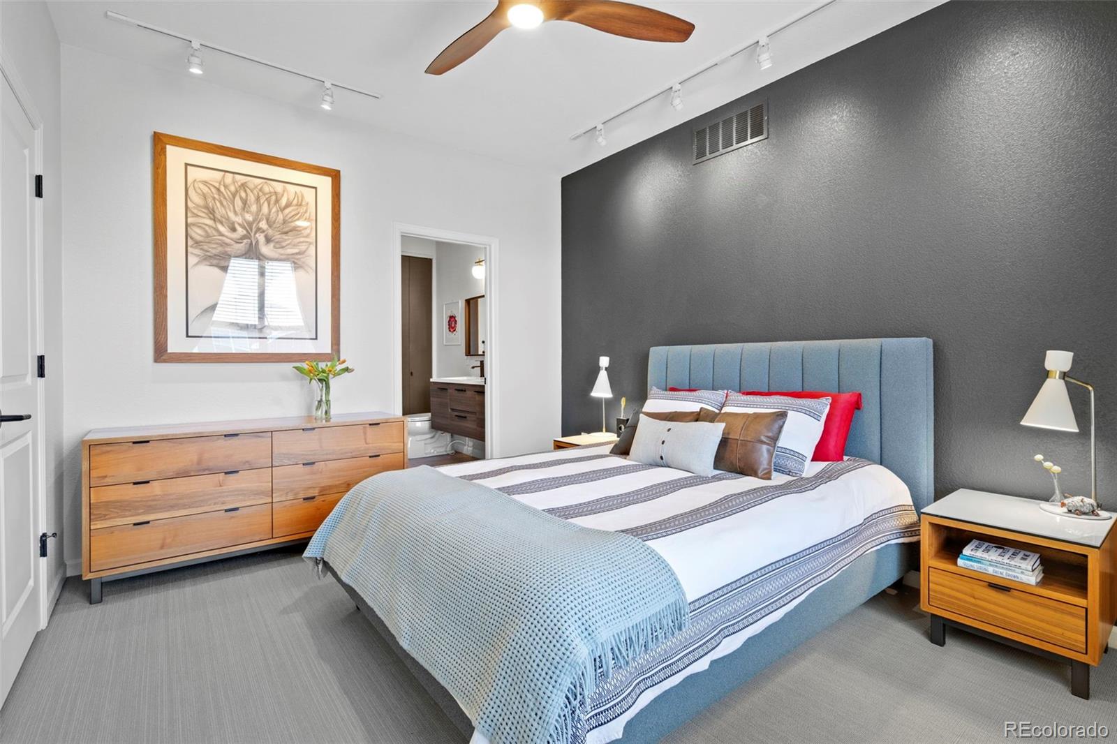 MLS Image #13 for 84  spruce street,denver, Colorado