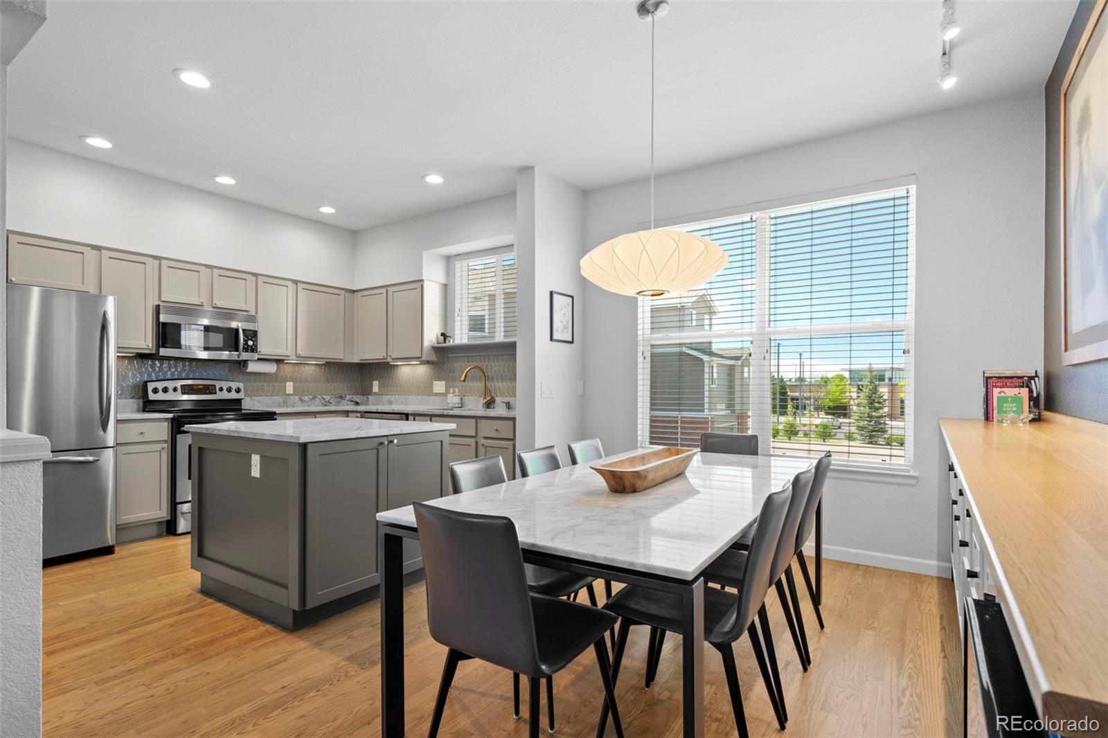 MLS Image #4 for 84  spruce street,denver, Colorado