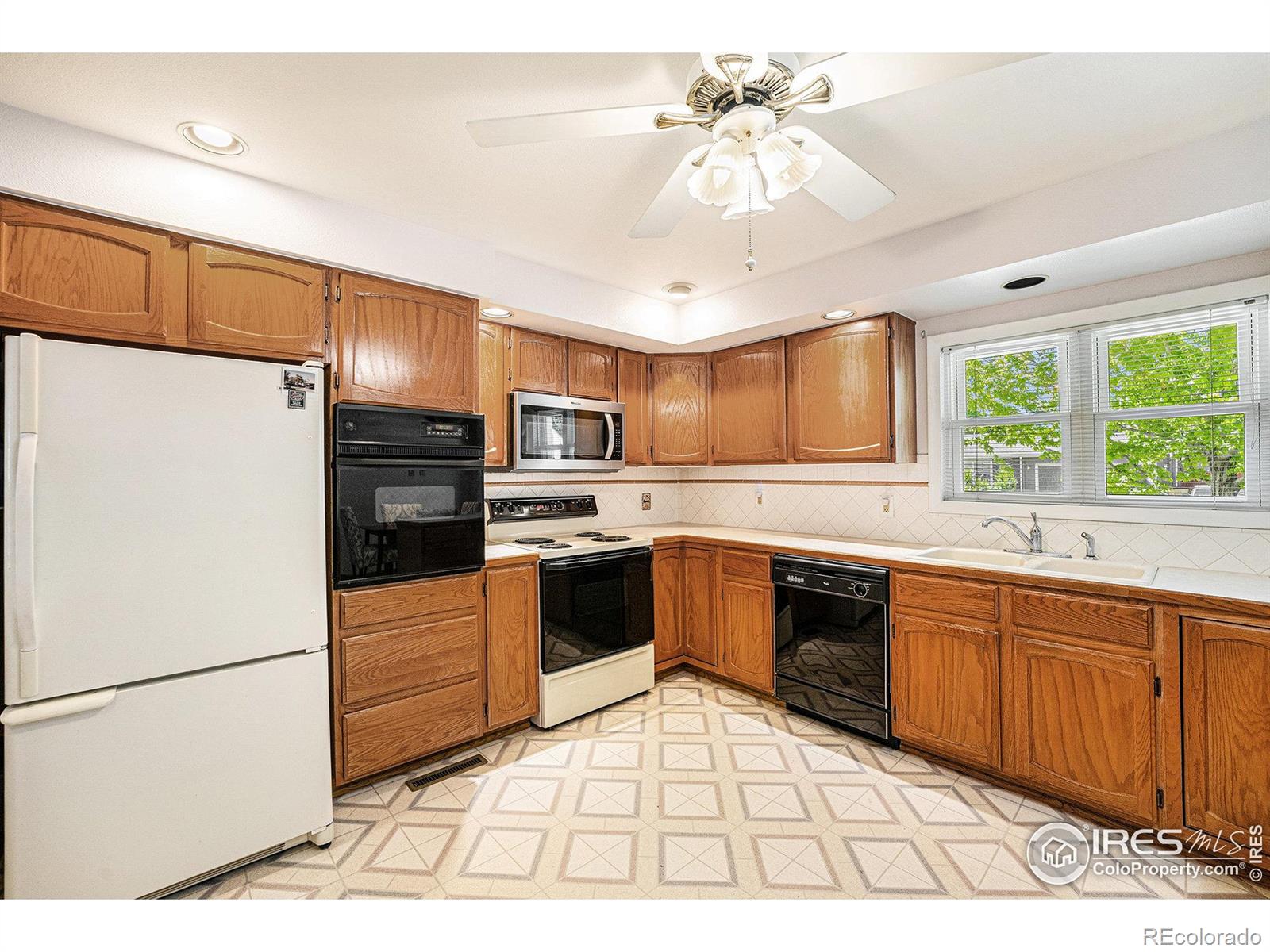 MLS Image #9 for 1275  walnut street,brighton, Colorado