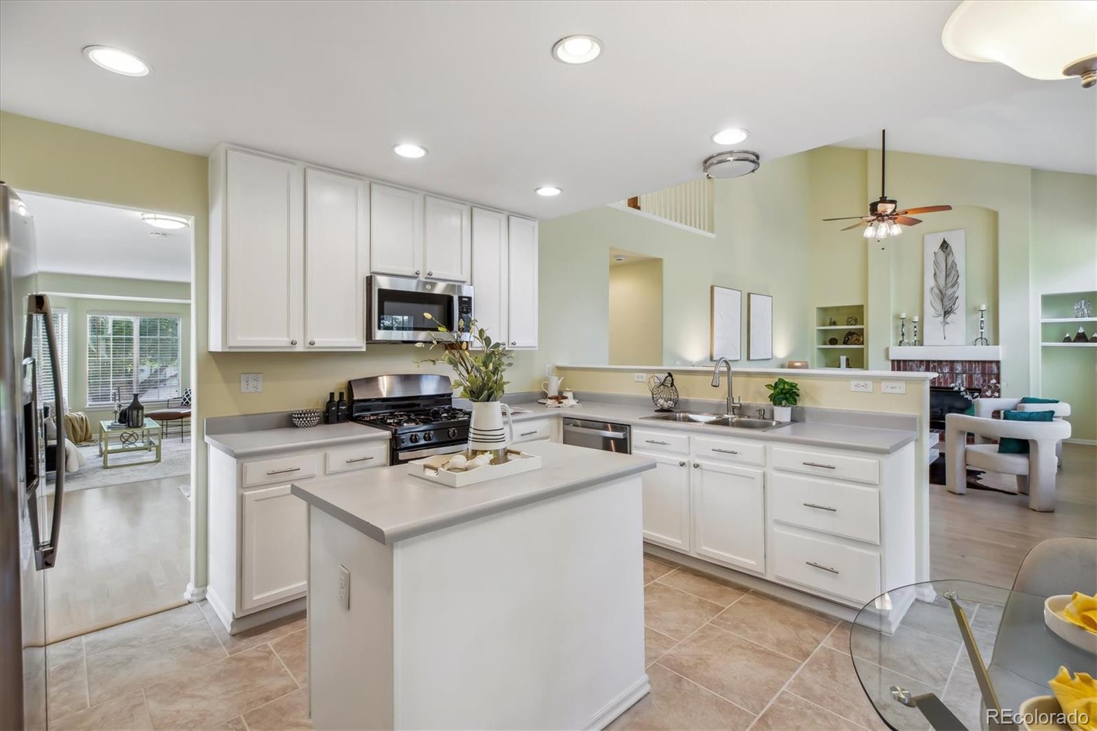 MLS Image #9 for 15597 e dorado avenue,centennial, Colorado