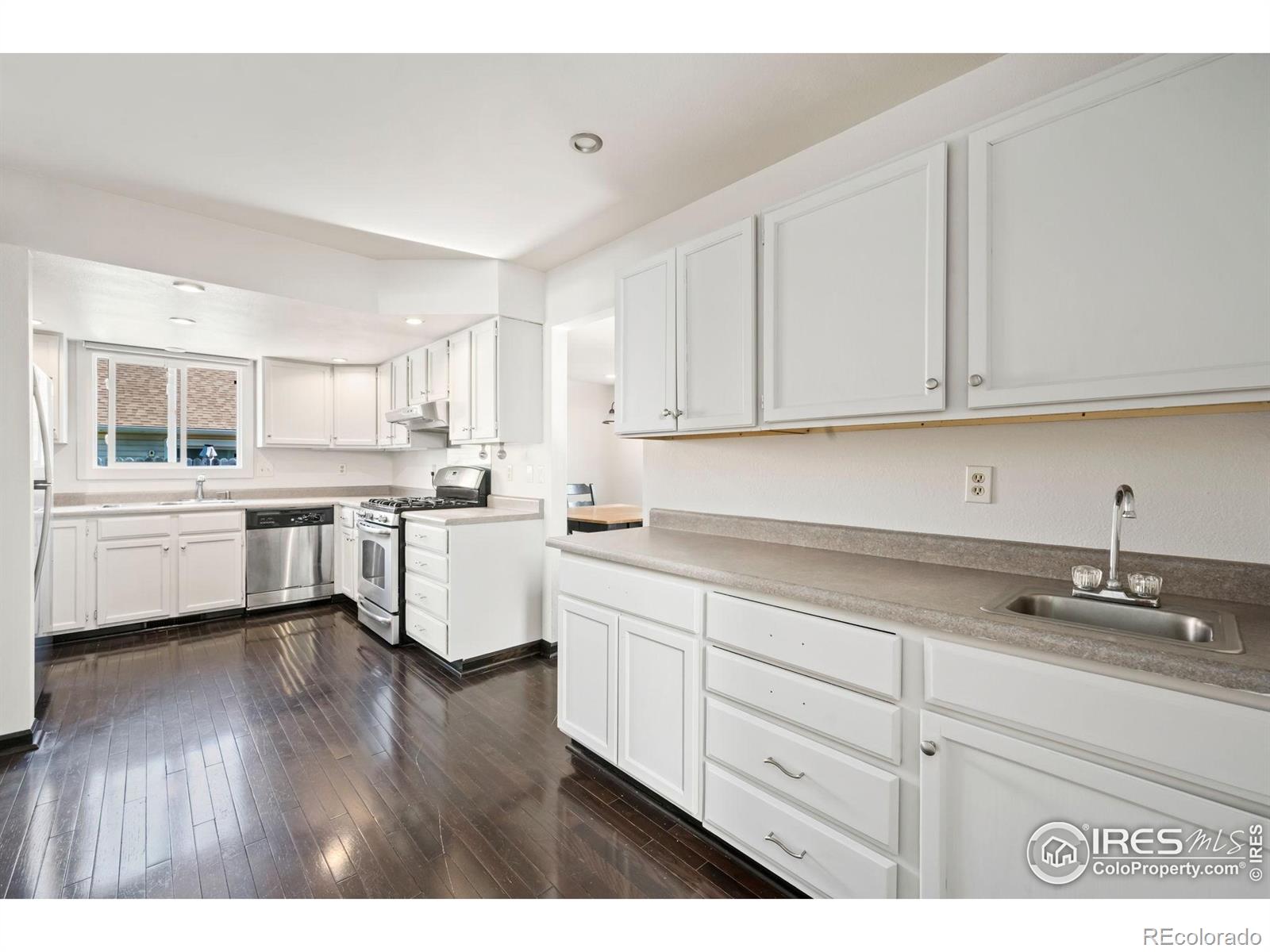 MLS Image #10 for 1780  hyde court,loveland, Colorado