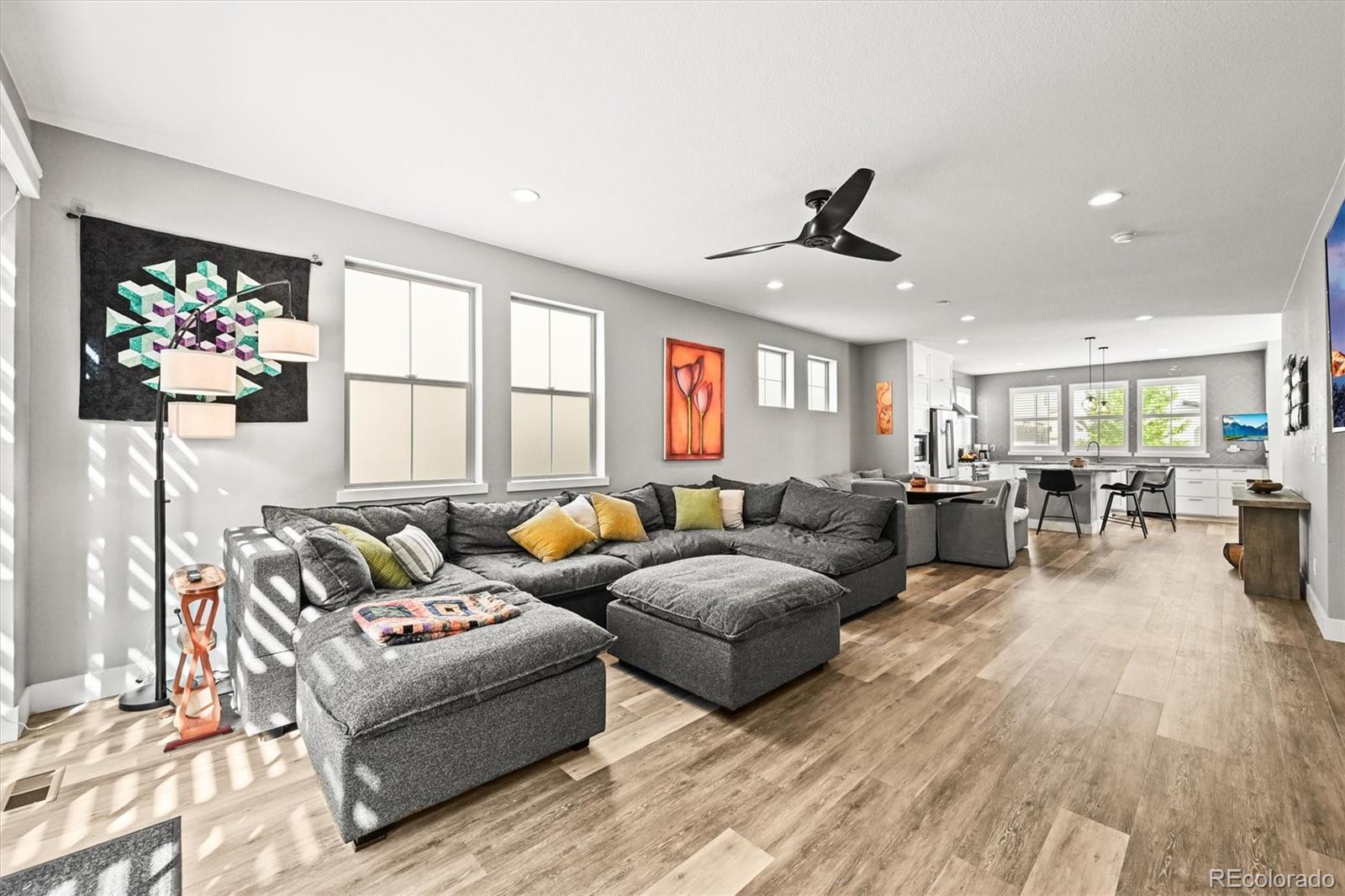 MLS Image #4 for 15547 w vassar avenue,lakewood, Colorado