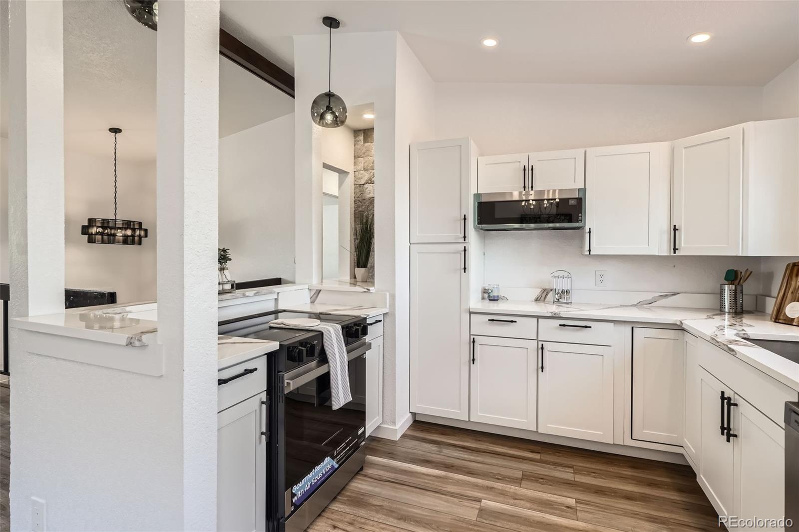 MLS Image #6 for 17979 e oxford place,aurora, Colorado