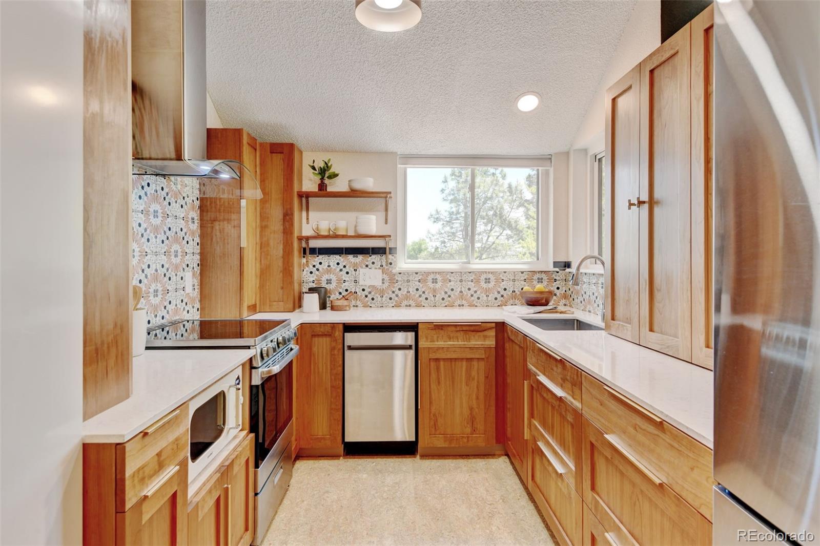 MLS Image #12 for 11358 w 85th place,arvada, Colorado