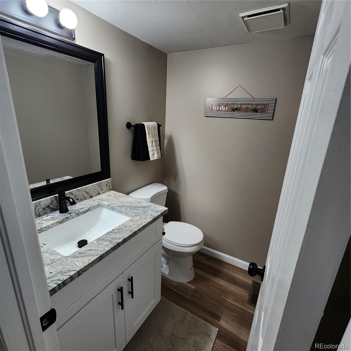 MLS Image #11 for 2746 s kenton court,aurora, Colorado