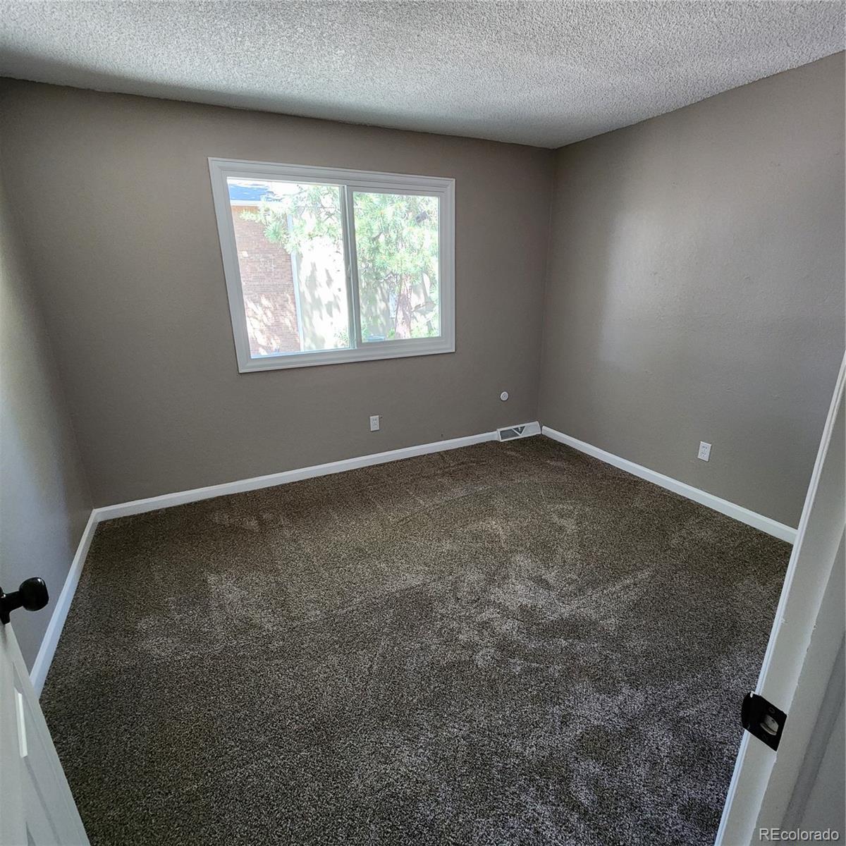 MLS Image #18 for 2746 s kenton court,aurora, Colorado