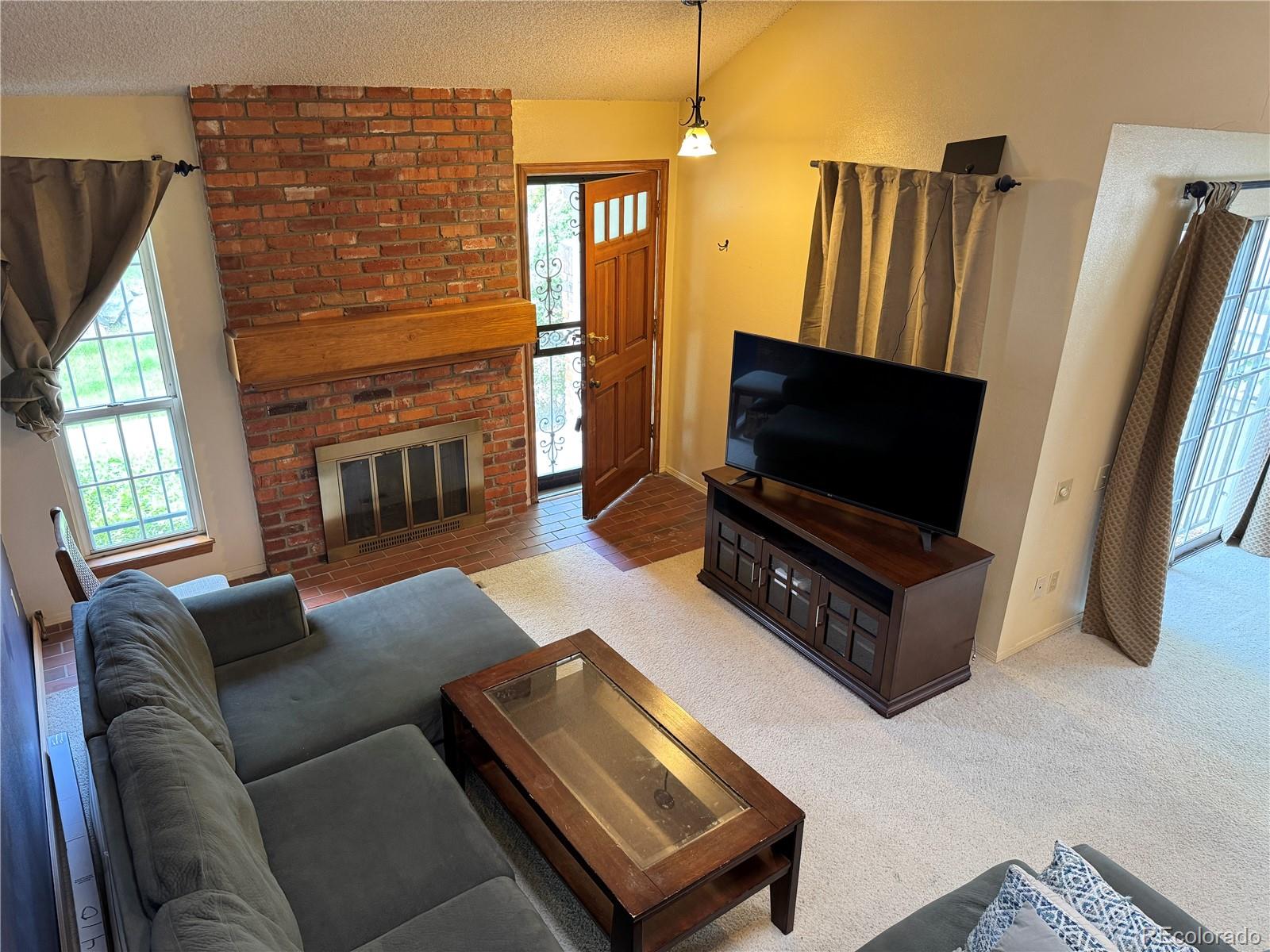 MLS Image #11 for 971 s evanston circle,aurora, Colorado
