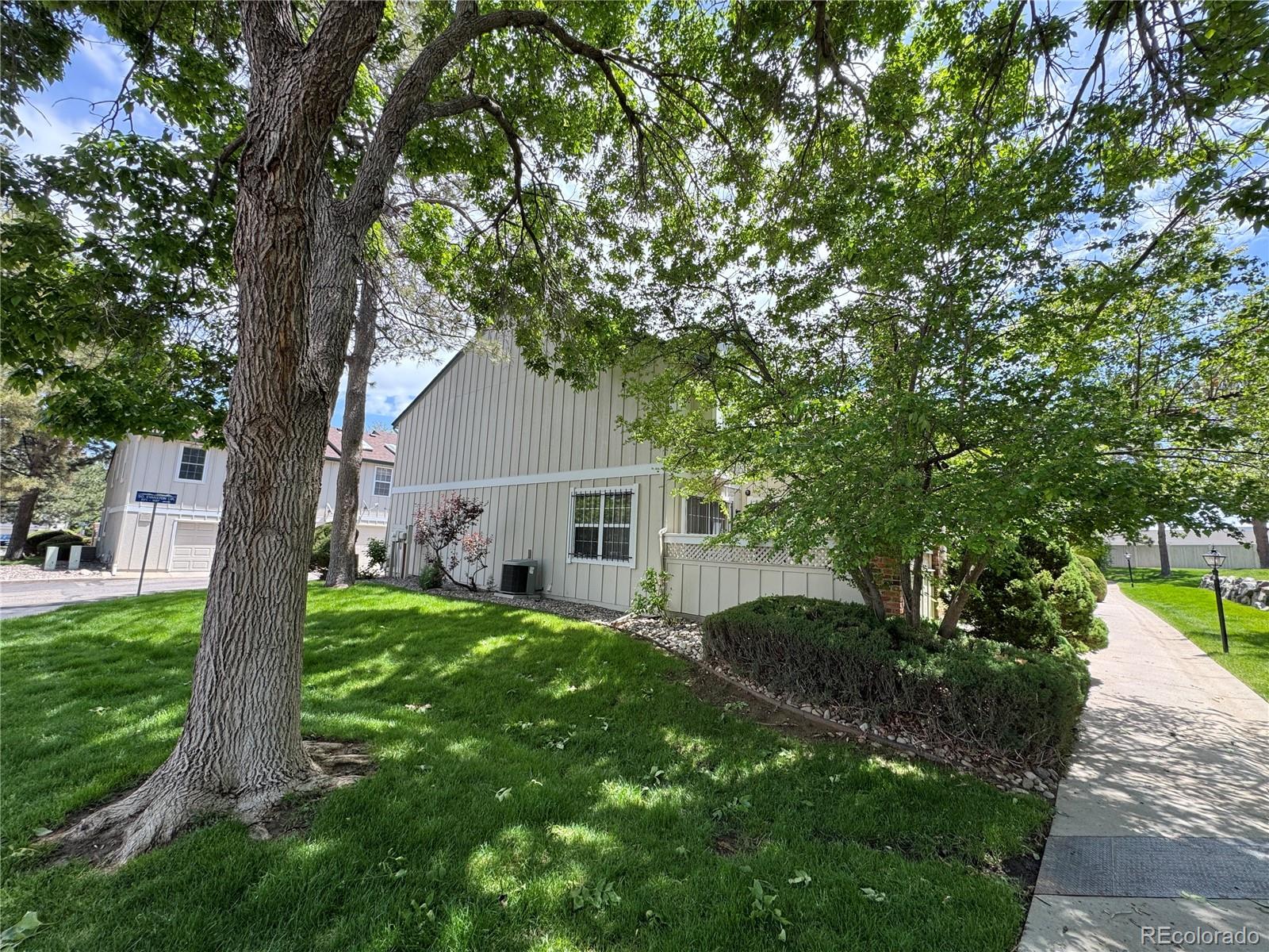 MLS Image #25 for 971 s evanston circle,aurora, Colorado