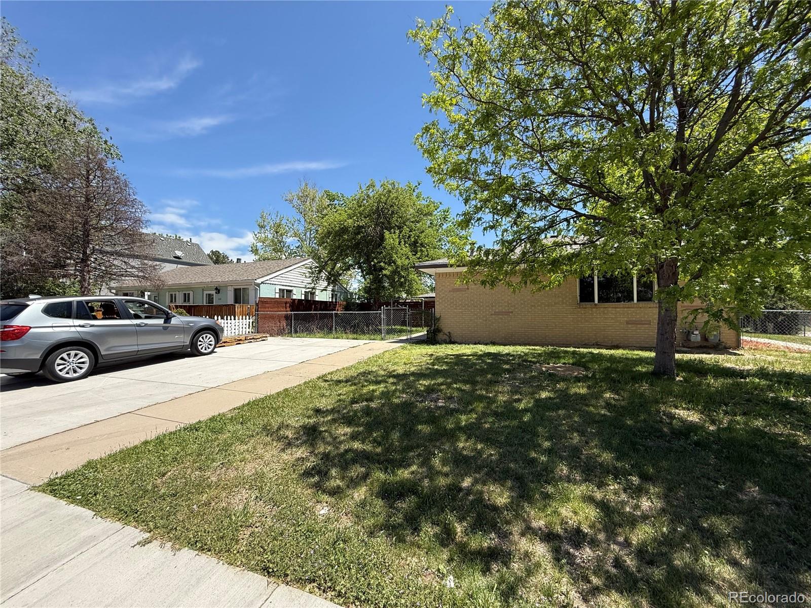 MLS Image #14 for 8307 e 14th avenue,denver, Colorado