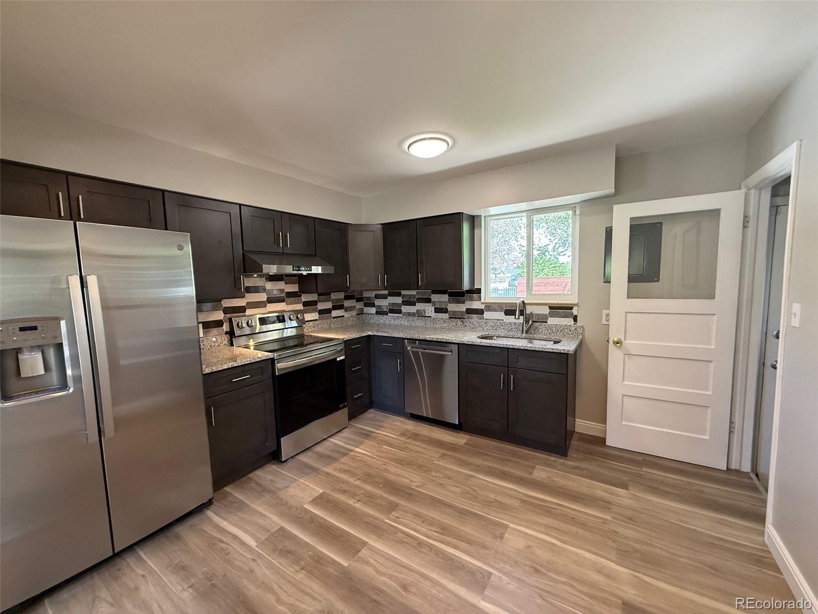 MLS Image #19 for 8307 e 14th avenue,denver, Colorado