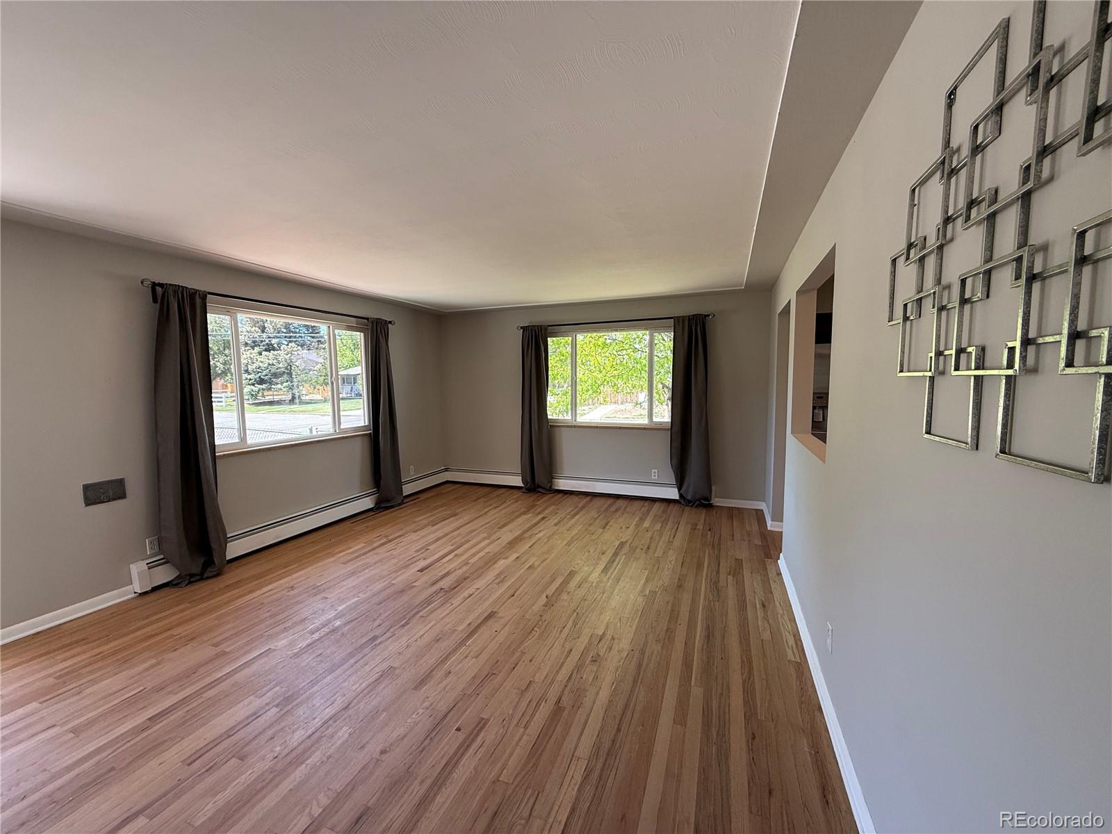 MLS Image #3 for 8307 e 14th avenue,denver, Colorado