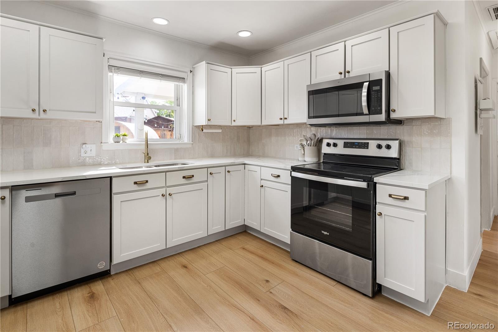 MLS Image #16 for 4567  grove street,denver, Colorado