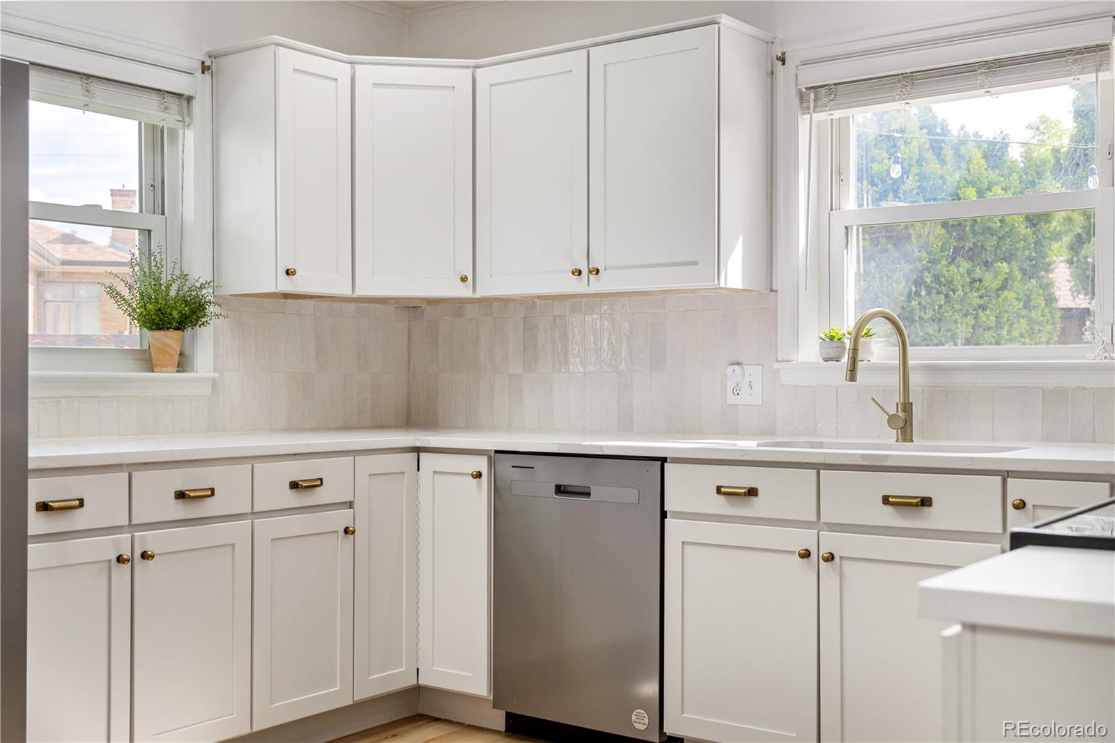 MLS Image #3 for 4567  grove street,denver, Colorado