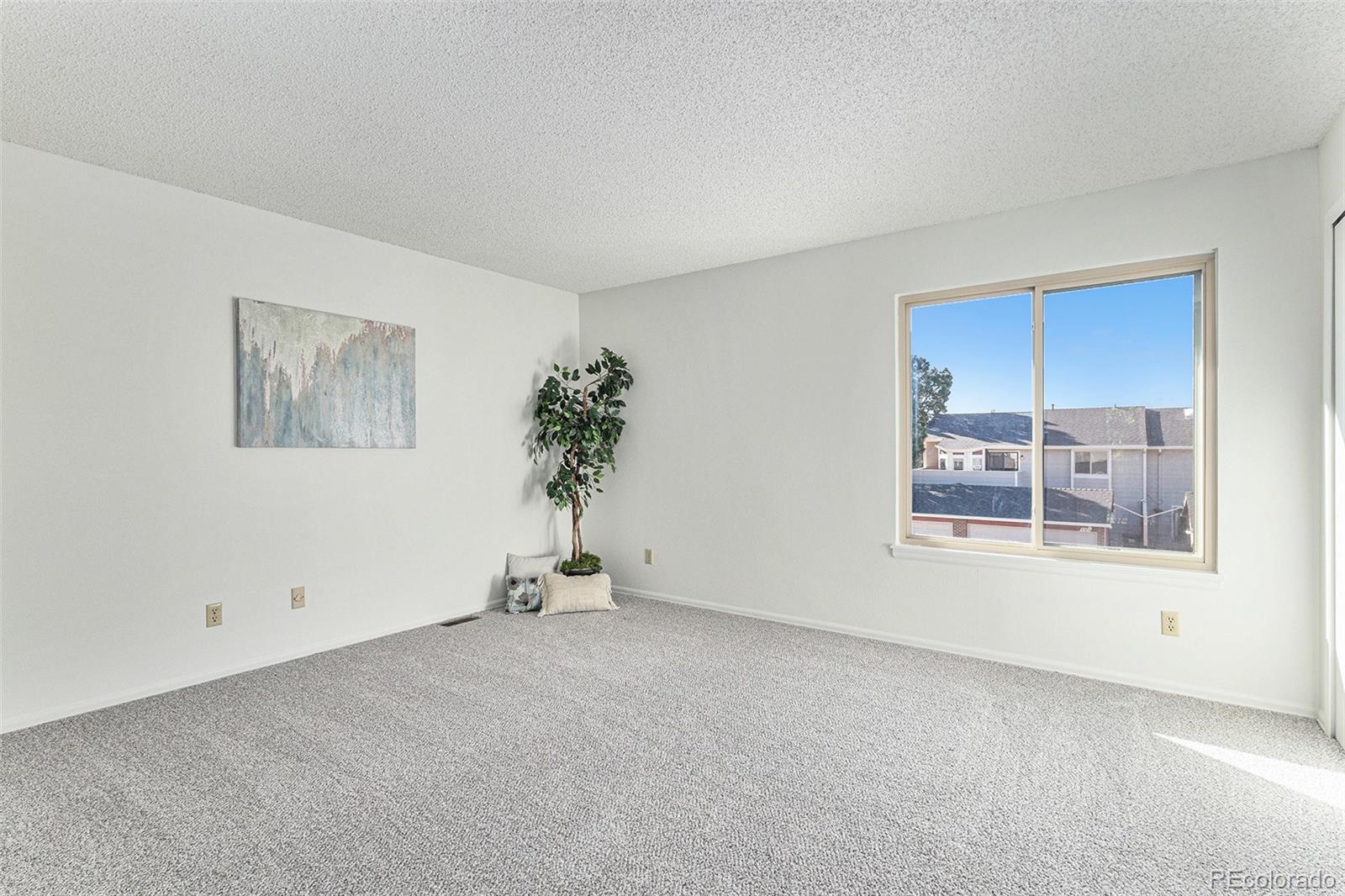 MLS Image #14 for 480 w rockrimmon boulevard,colorado springs, Colorado
