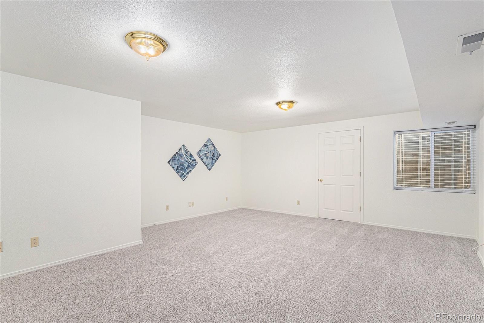 MLS Image #17 for 480 w rockrimmon boulevard,colorado springs, Colorado