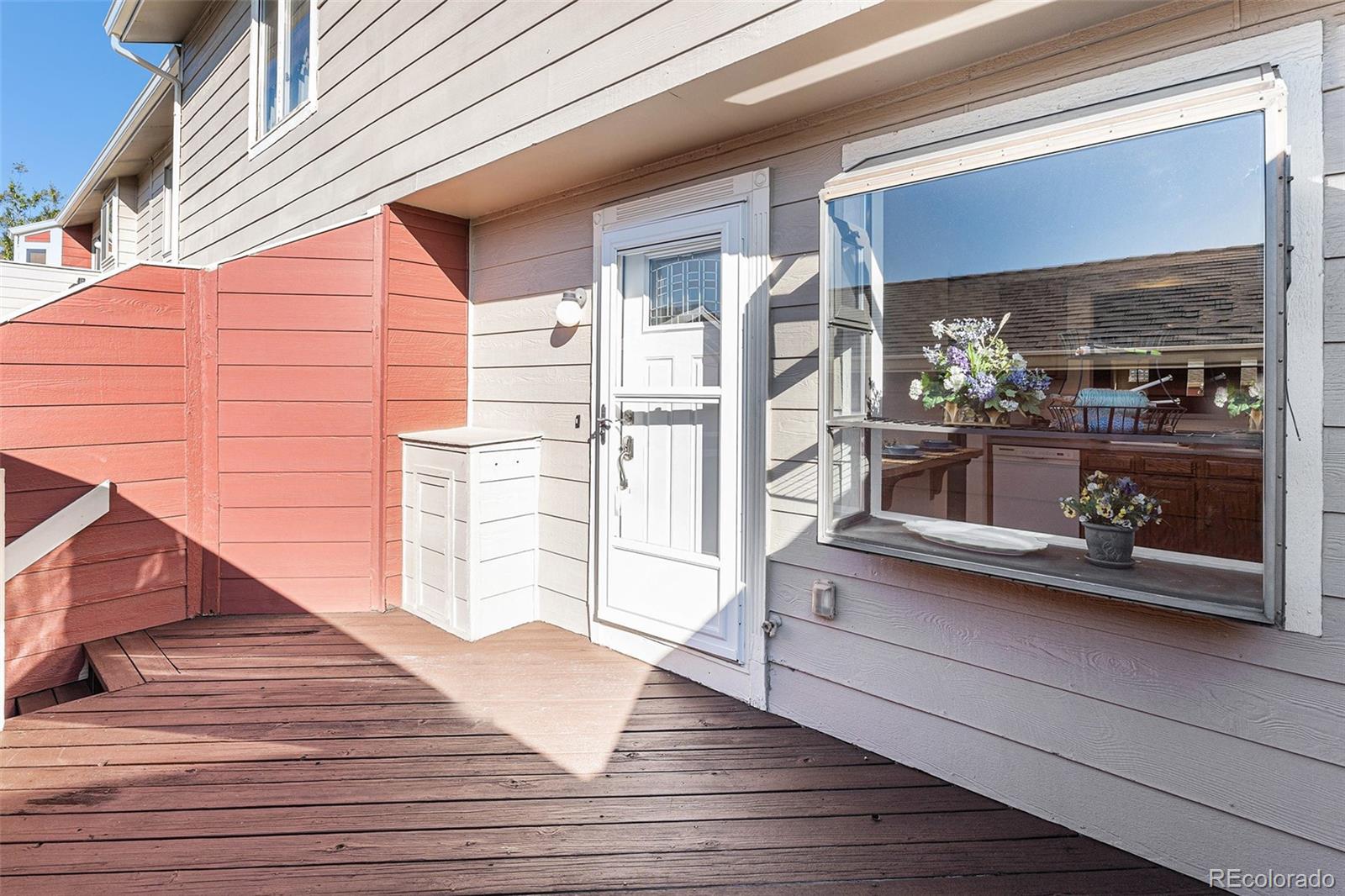 MLS Image #2 for 480 w rockrimmon boulevard,colorado springs, Colorado