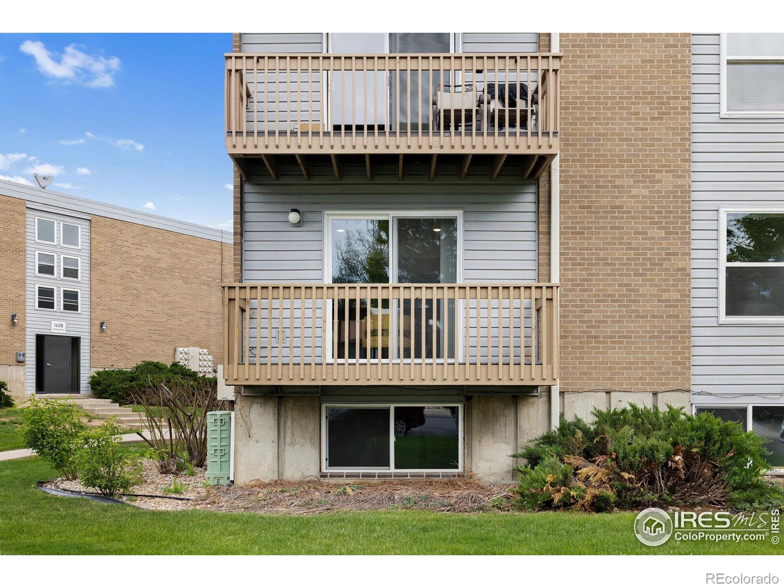 MLS Image #1 for 1606  cottonwood drive,louisville, Colorado