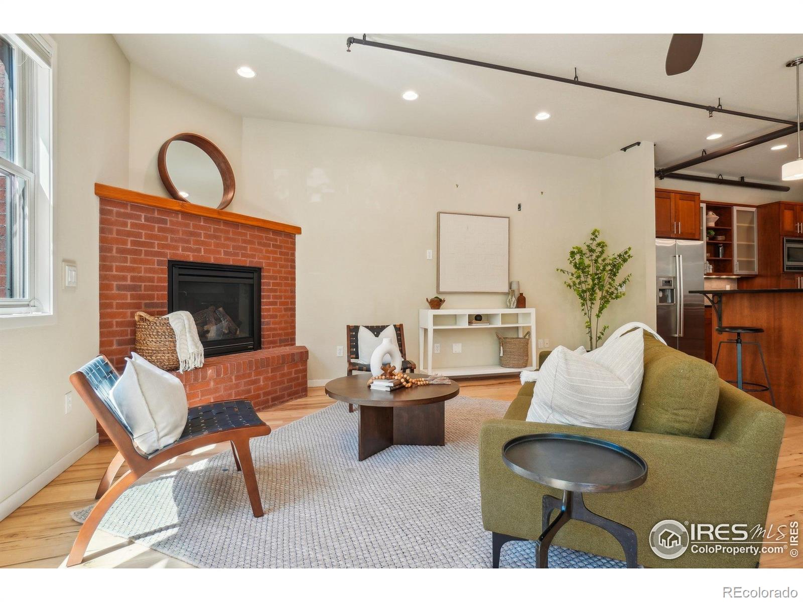 MLS Image #12 for 1203  high street,boulder, Colorado