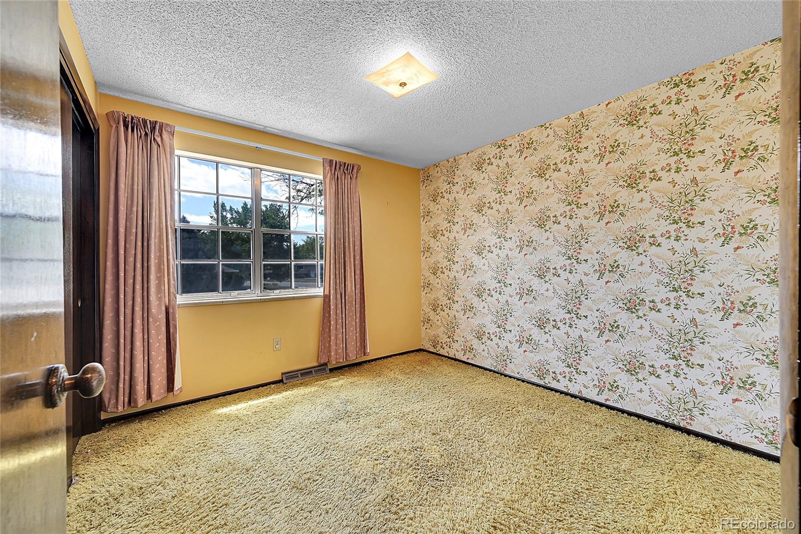 MLS Image #13 for 7448 w geddes place,littleton, Colorado