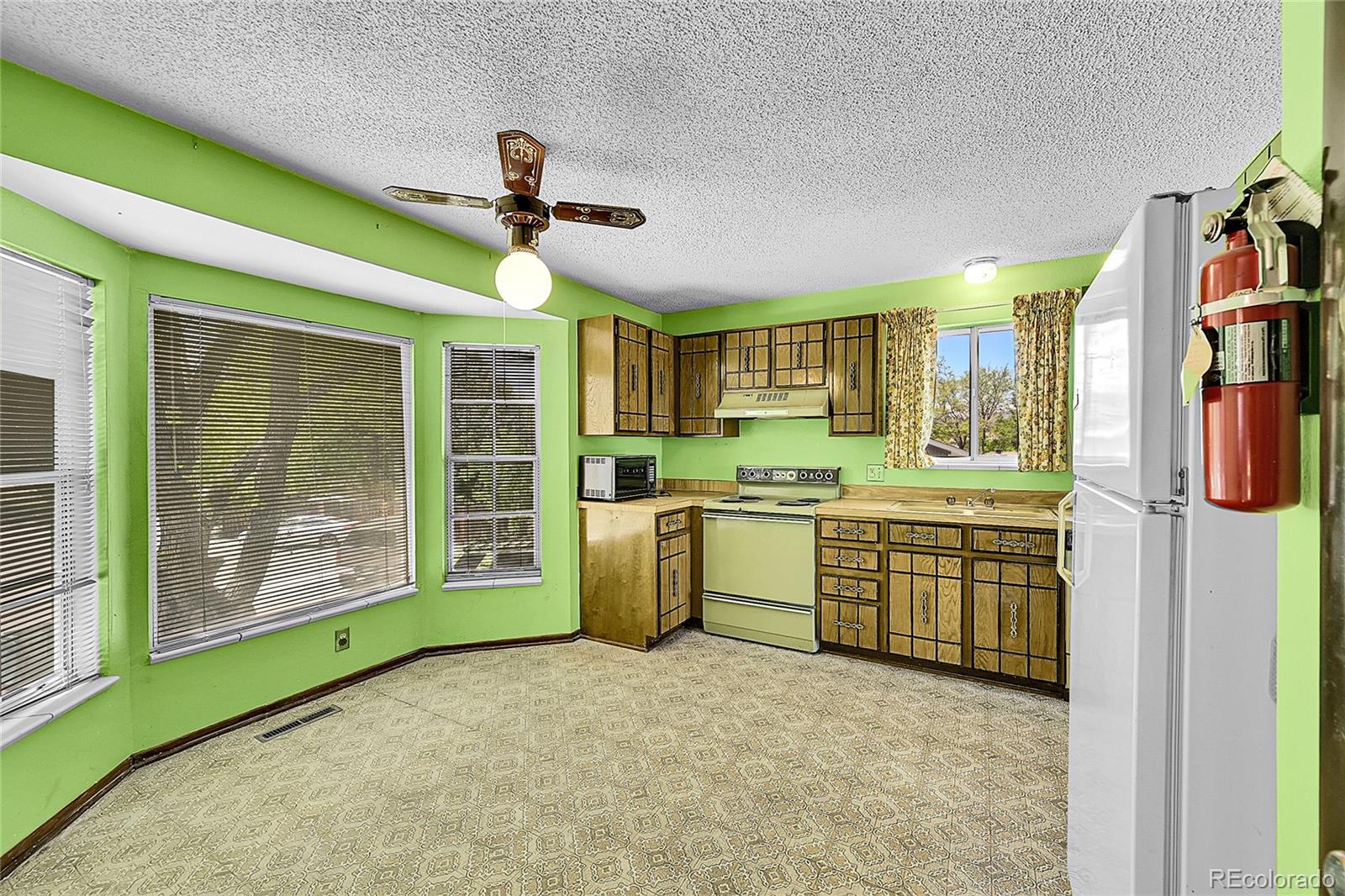 MLS Image #5 for 7448 w geddes place,littleton, Colorado