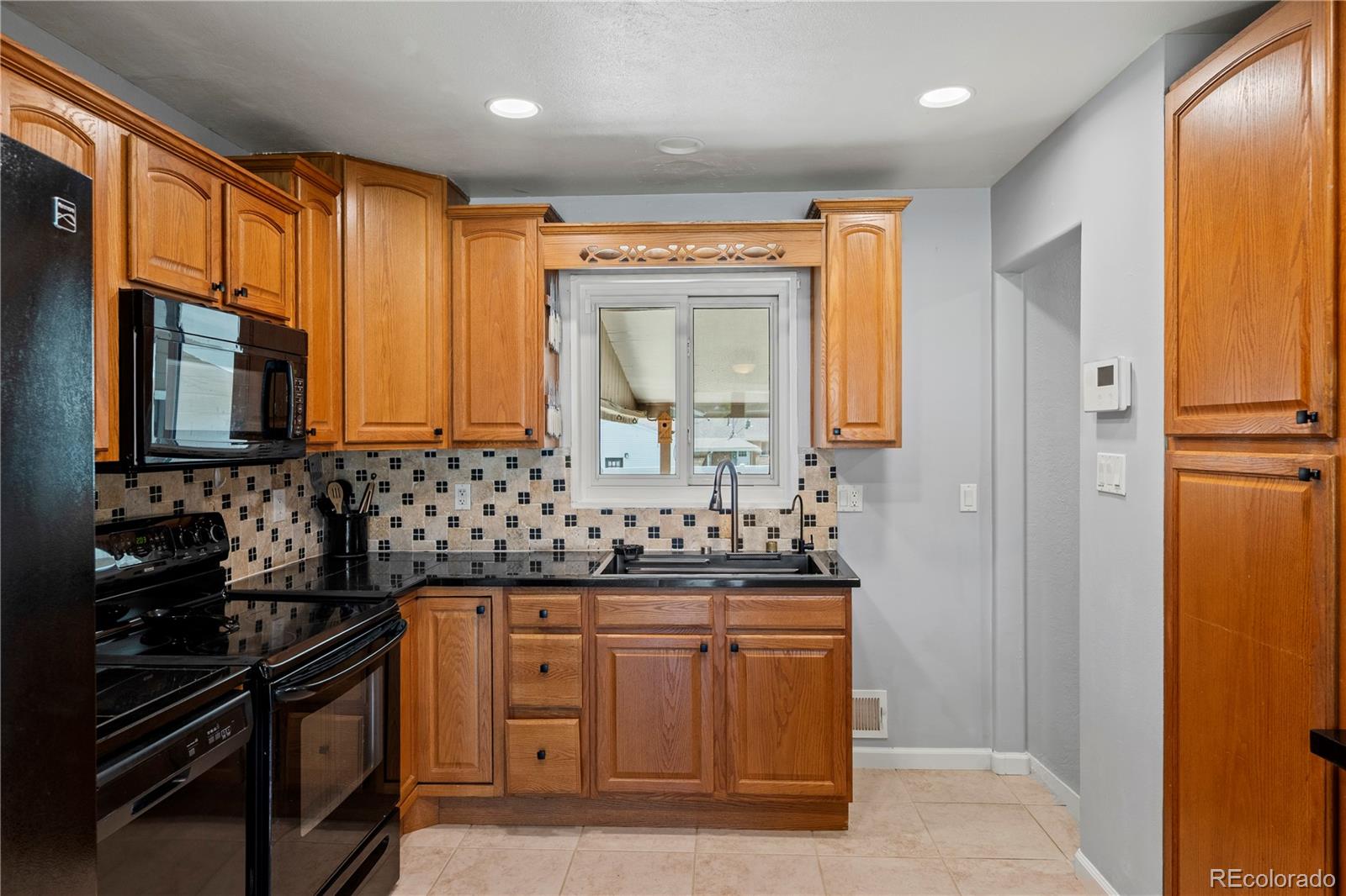 MLS Image #11 for 160  northglenn drive,northglenn, Colorado