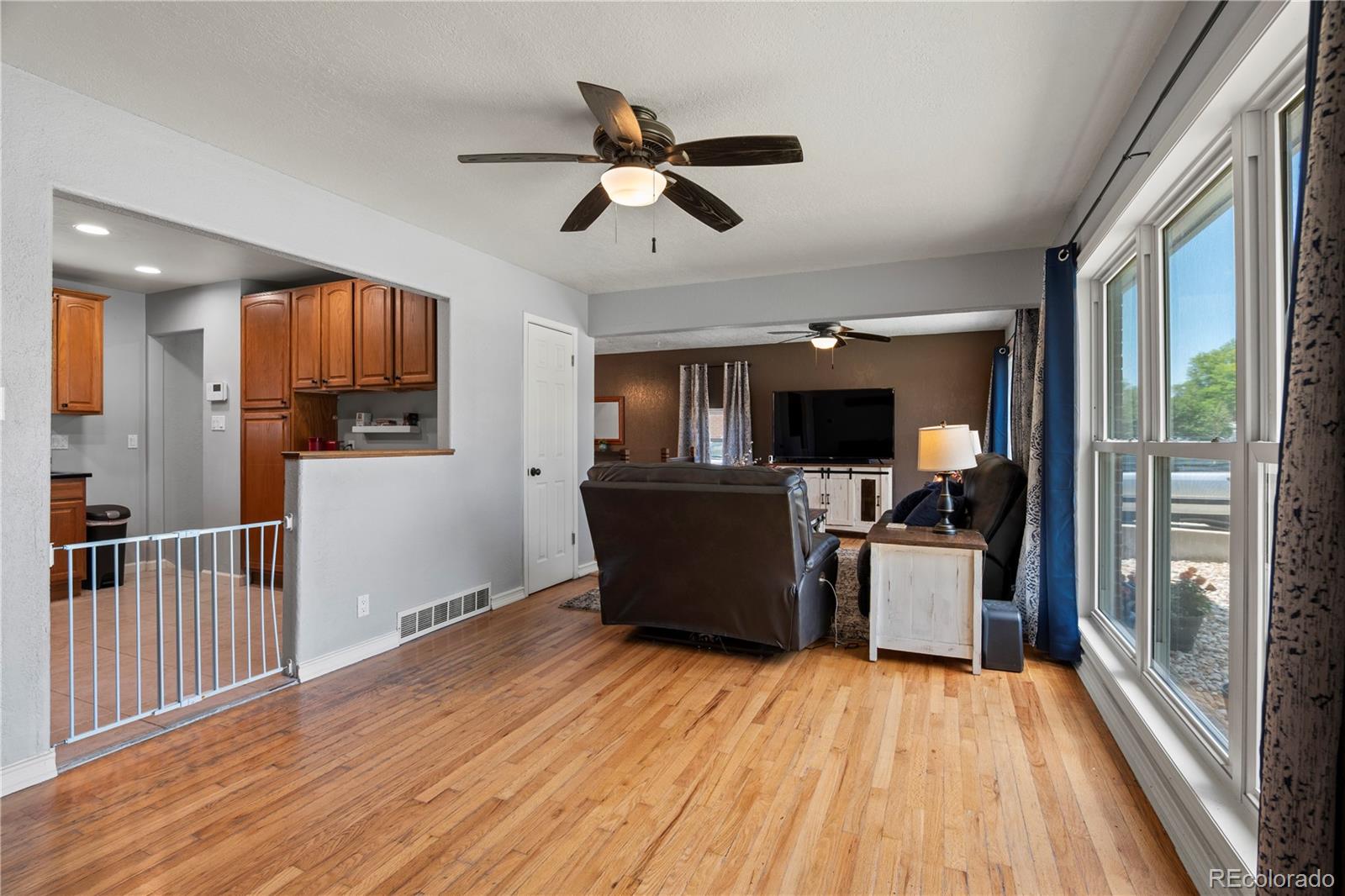 MLS Image #5 for 160  northglenn drive,northglenn, Colorado