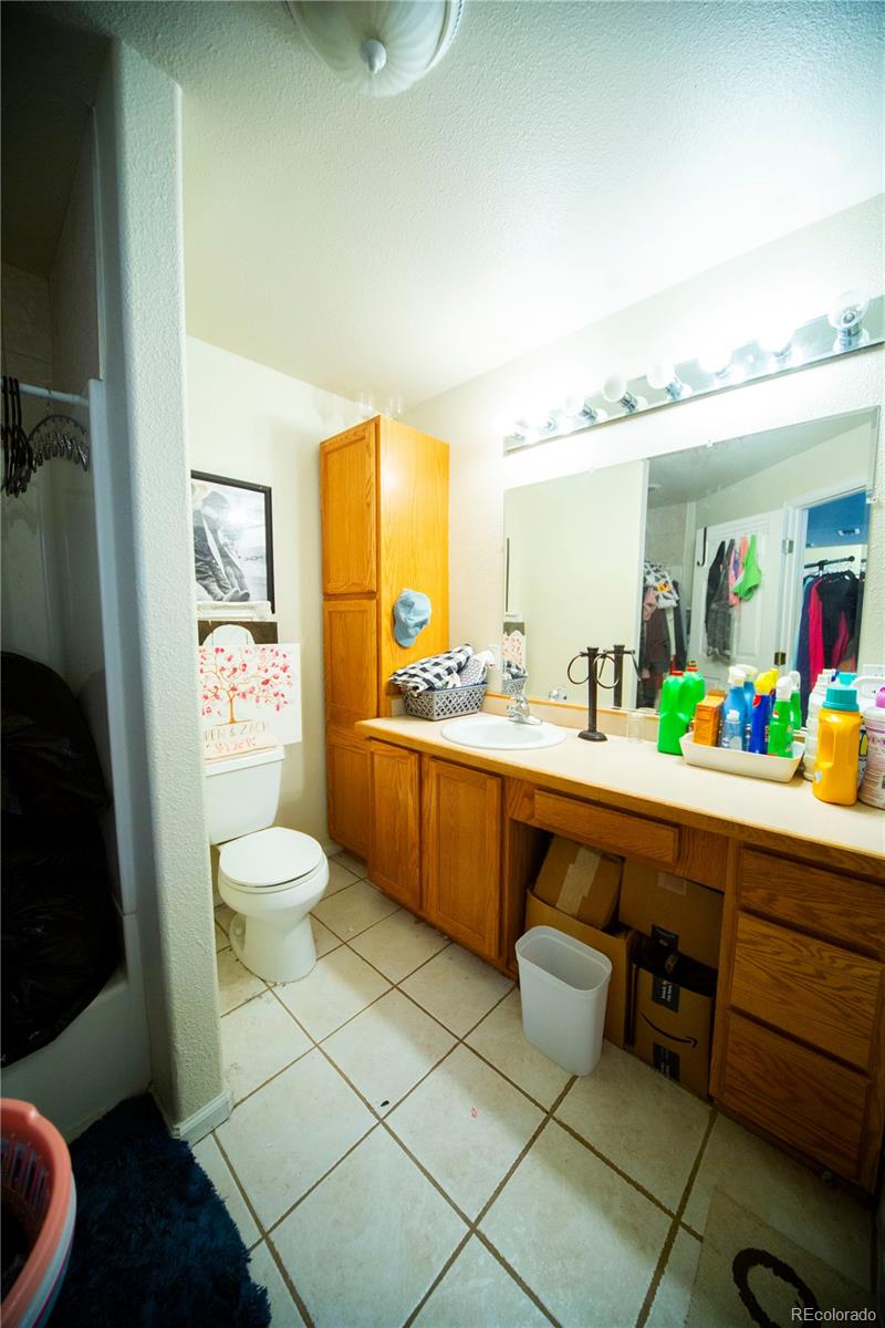 MLS Image #19 for 9950  sydney lane,highlands ranch, Colorado