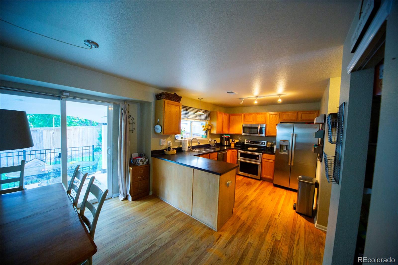 MLS Image #2 for 9950  sydney lane,highlands ranch, Colorado