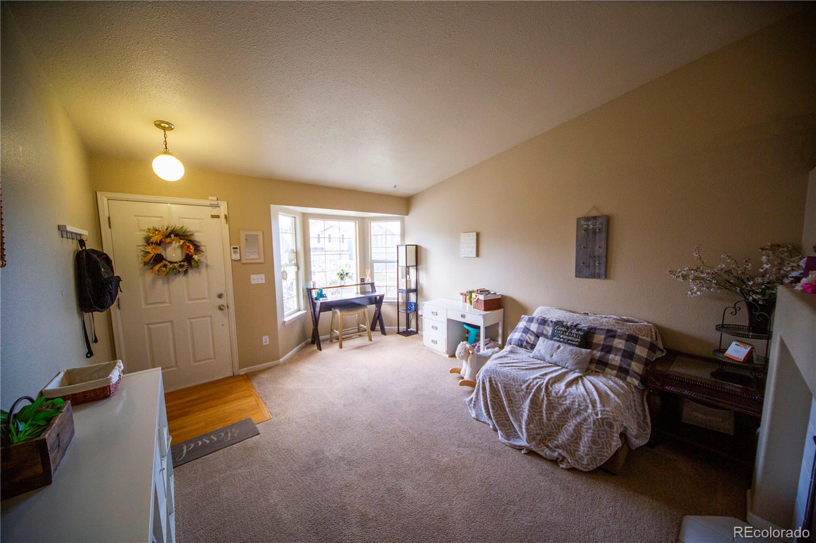 MLS Image #5 for 9950  sydney lane,highlands ranch, Colorado