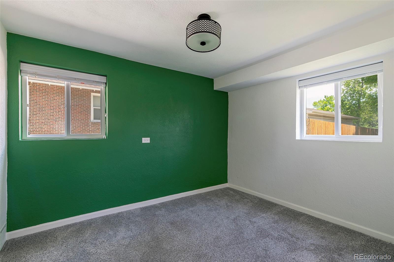 MLS Image #31 for 1650 s holly street,denver, Colorado