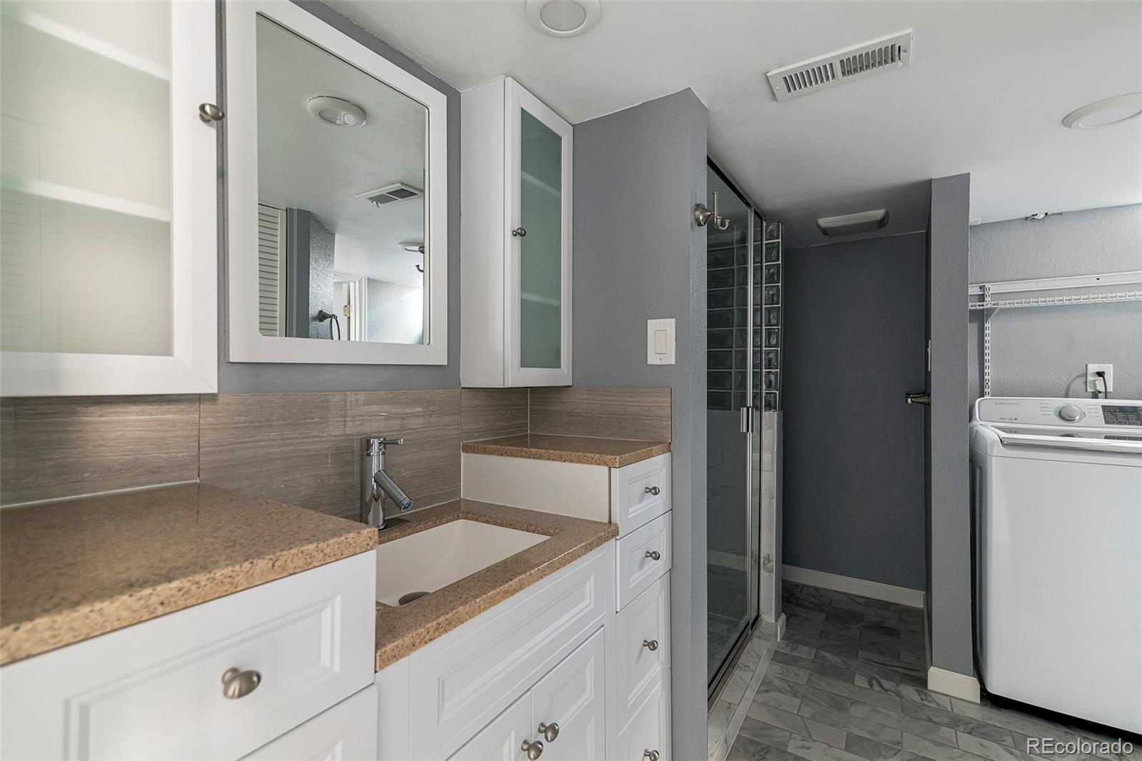 MLS Image #38 for 1650 s holly street,denver, Colorado