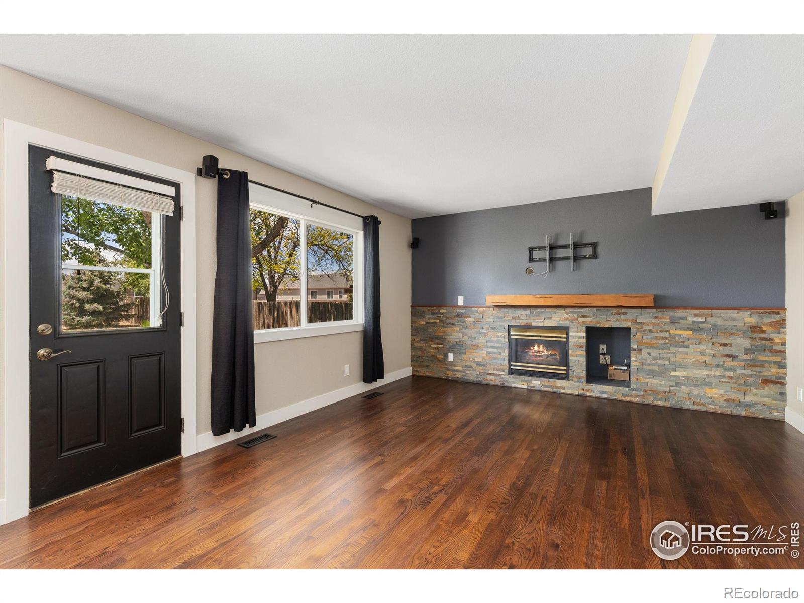 MLS Image #17 for 531 s 9th street,berthoud, Colorado