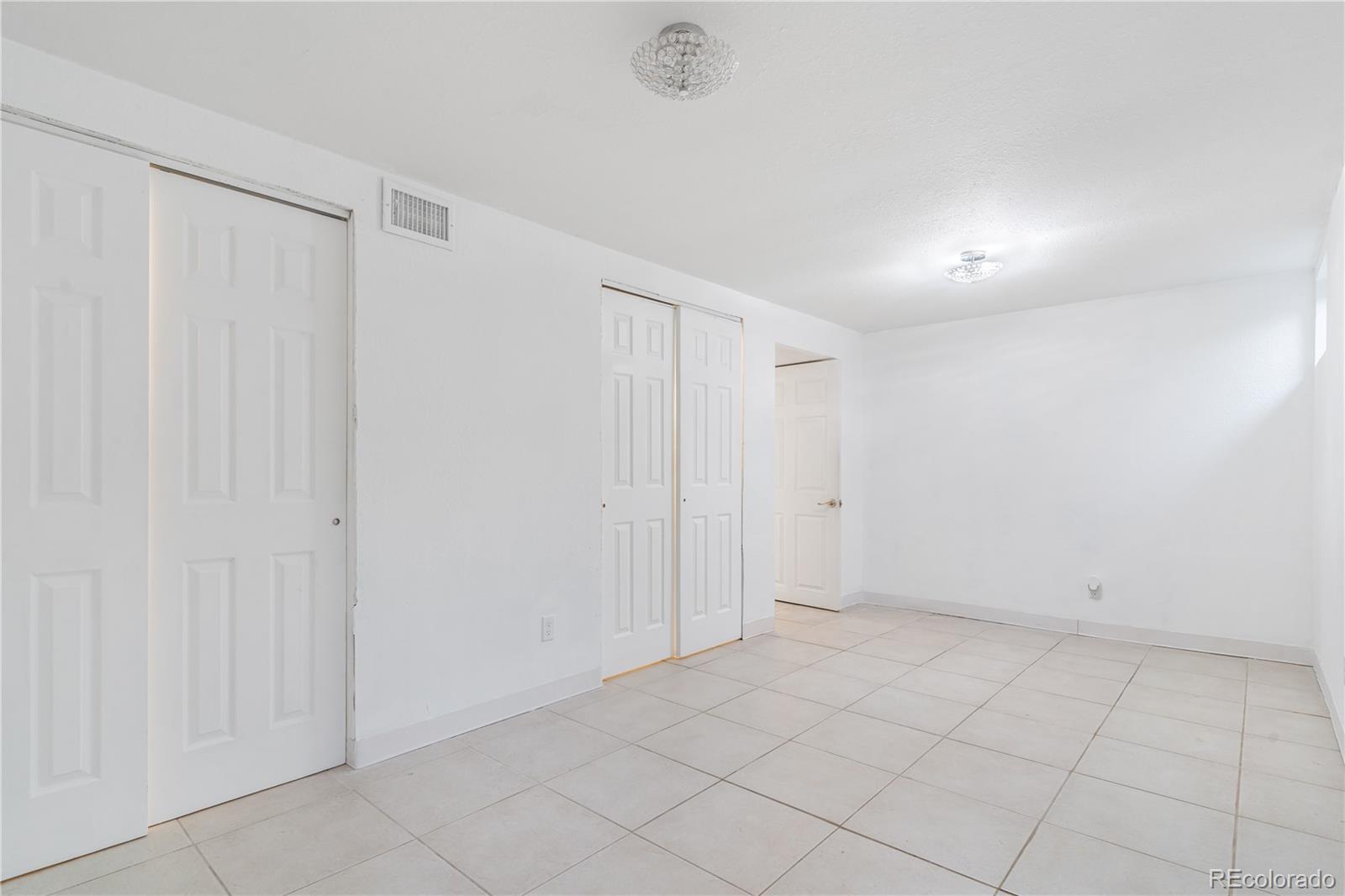 MLS Image #11 for 11976 e arizona drive,aurora, Colorado